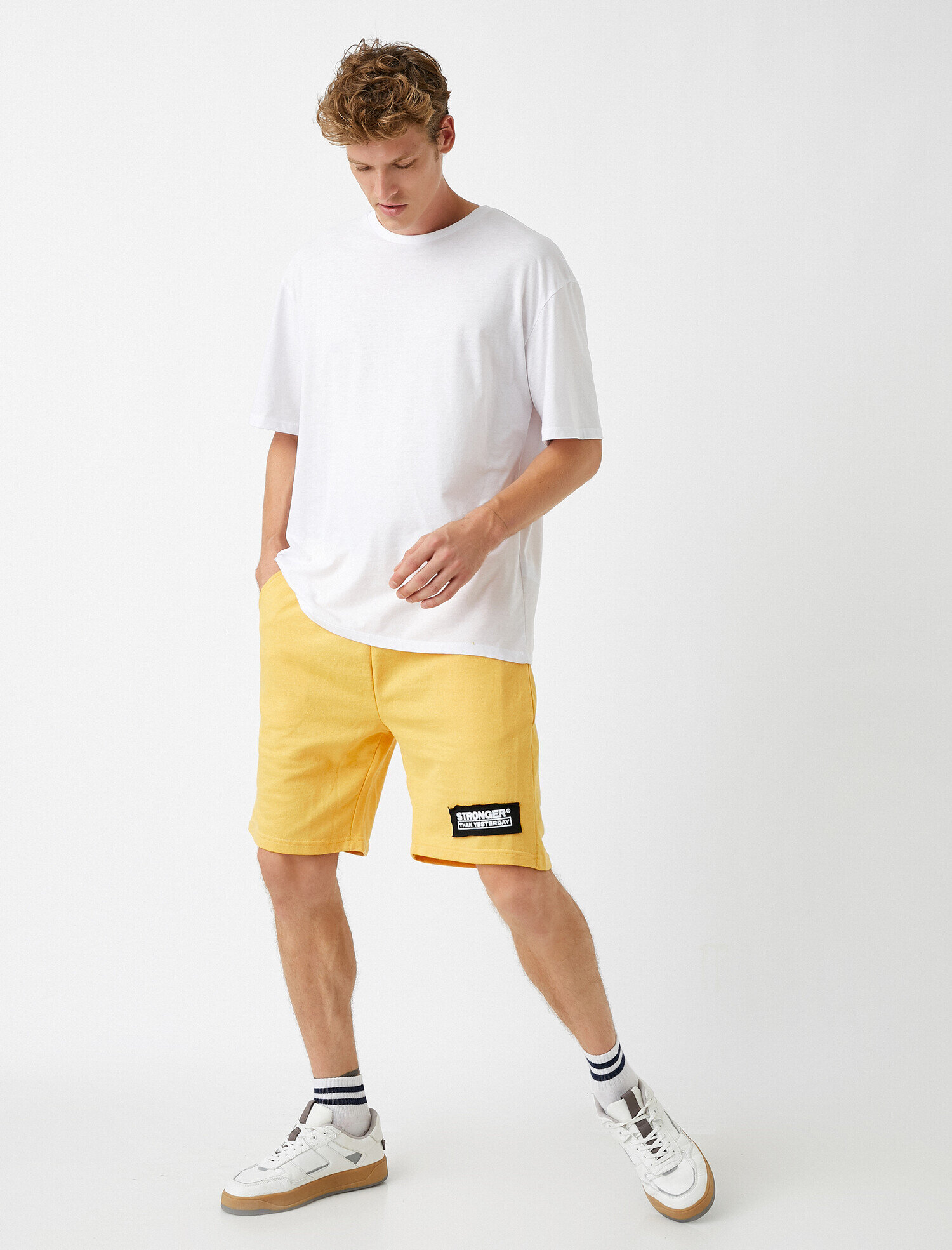   Baskılı Şort Beli Bağcıklı