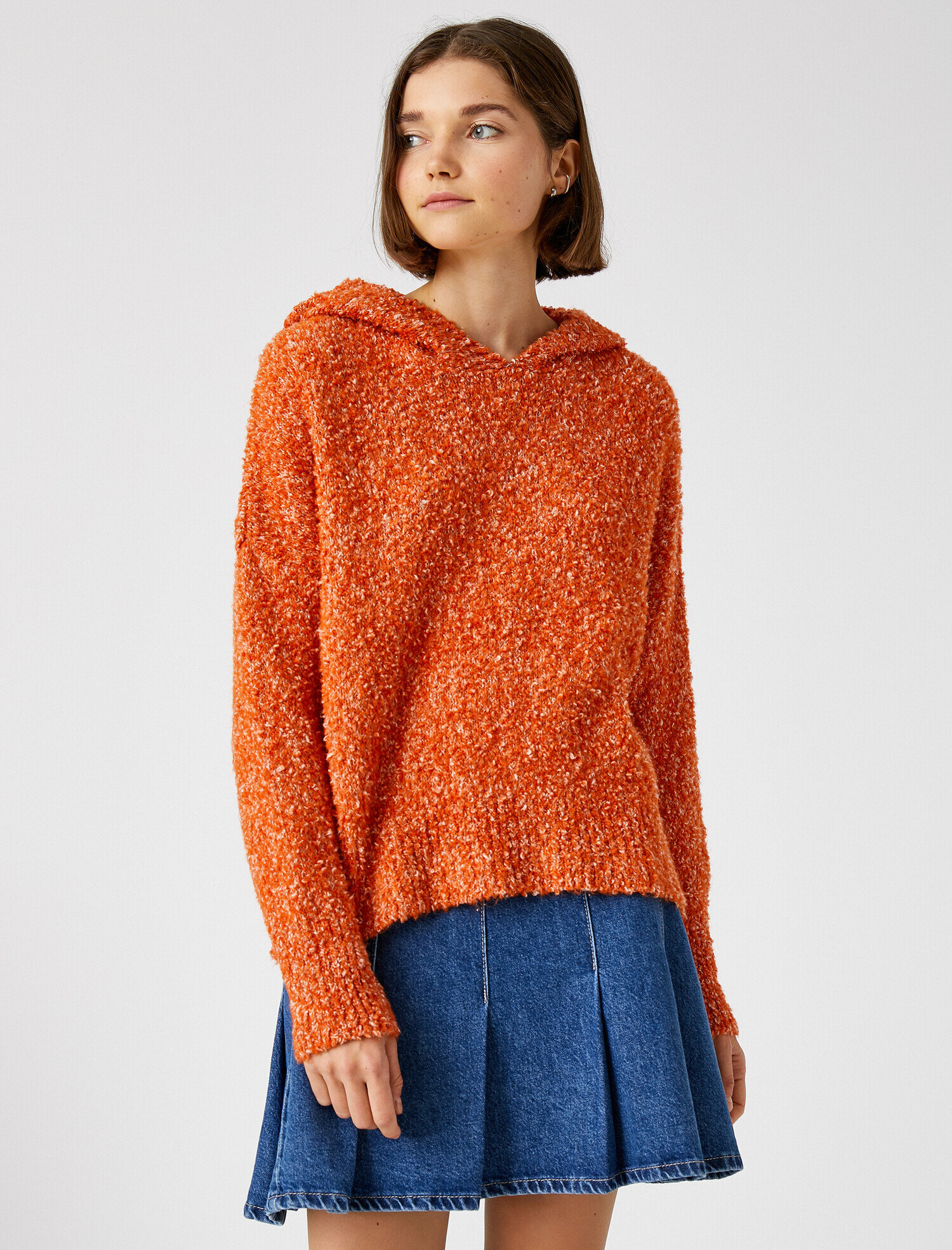   Kapüşonlu Triko Kazak