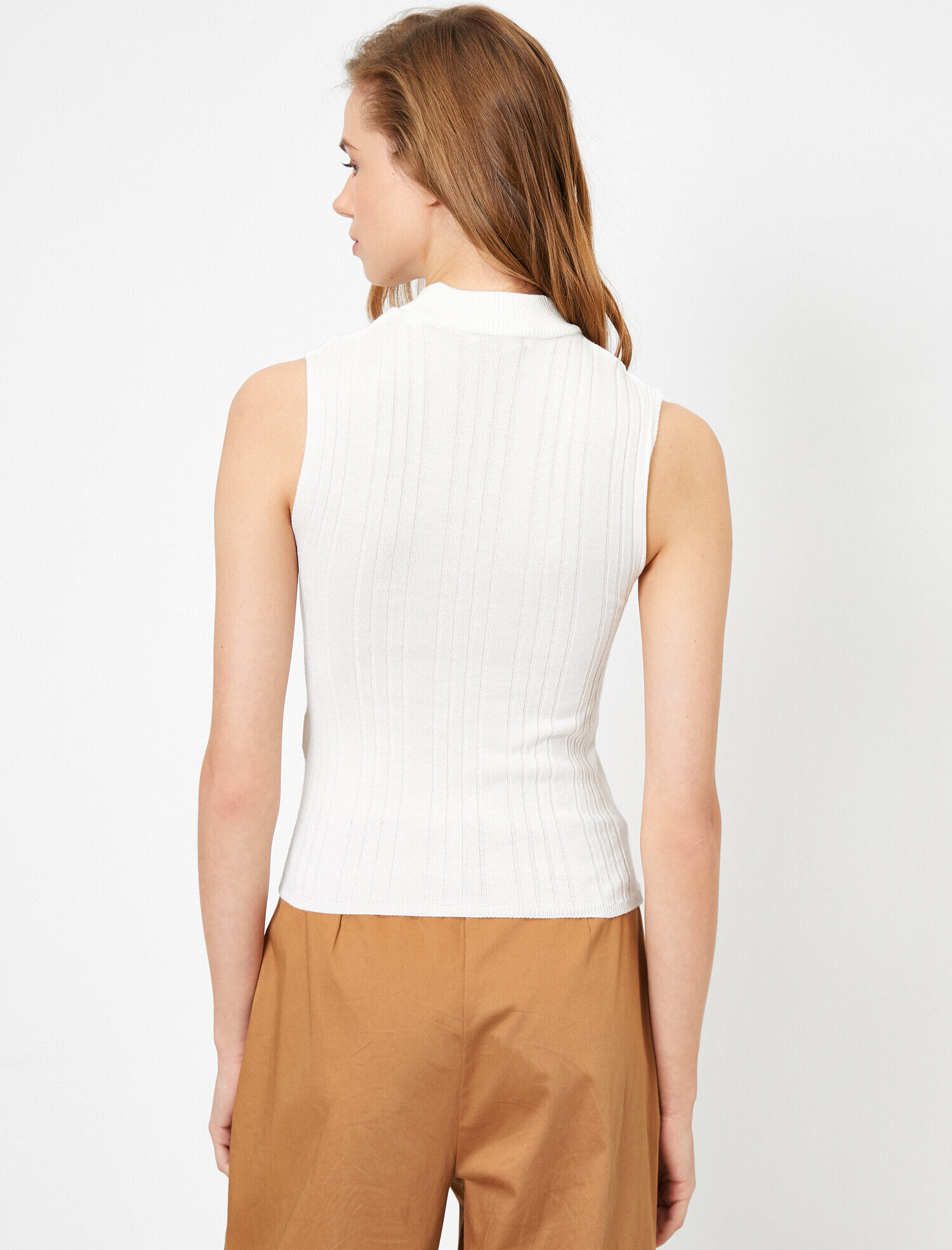   Kolsuz Örgü Detaylı Triko Kazak