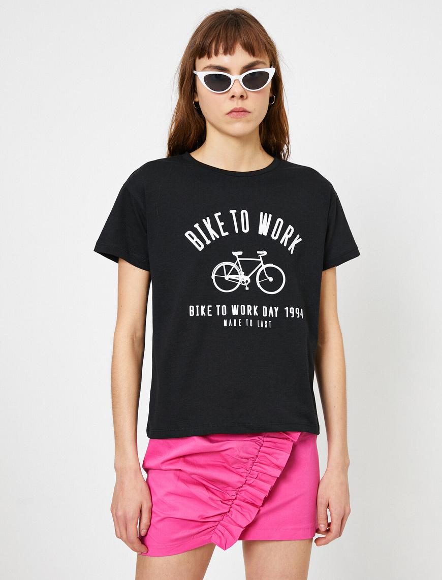   Bisiklet Yaka Baskılı Kısa Kol Tişört
