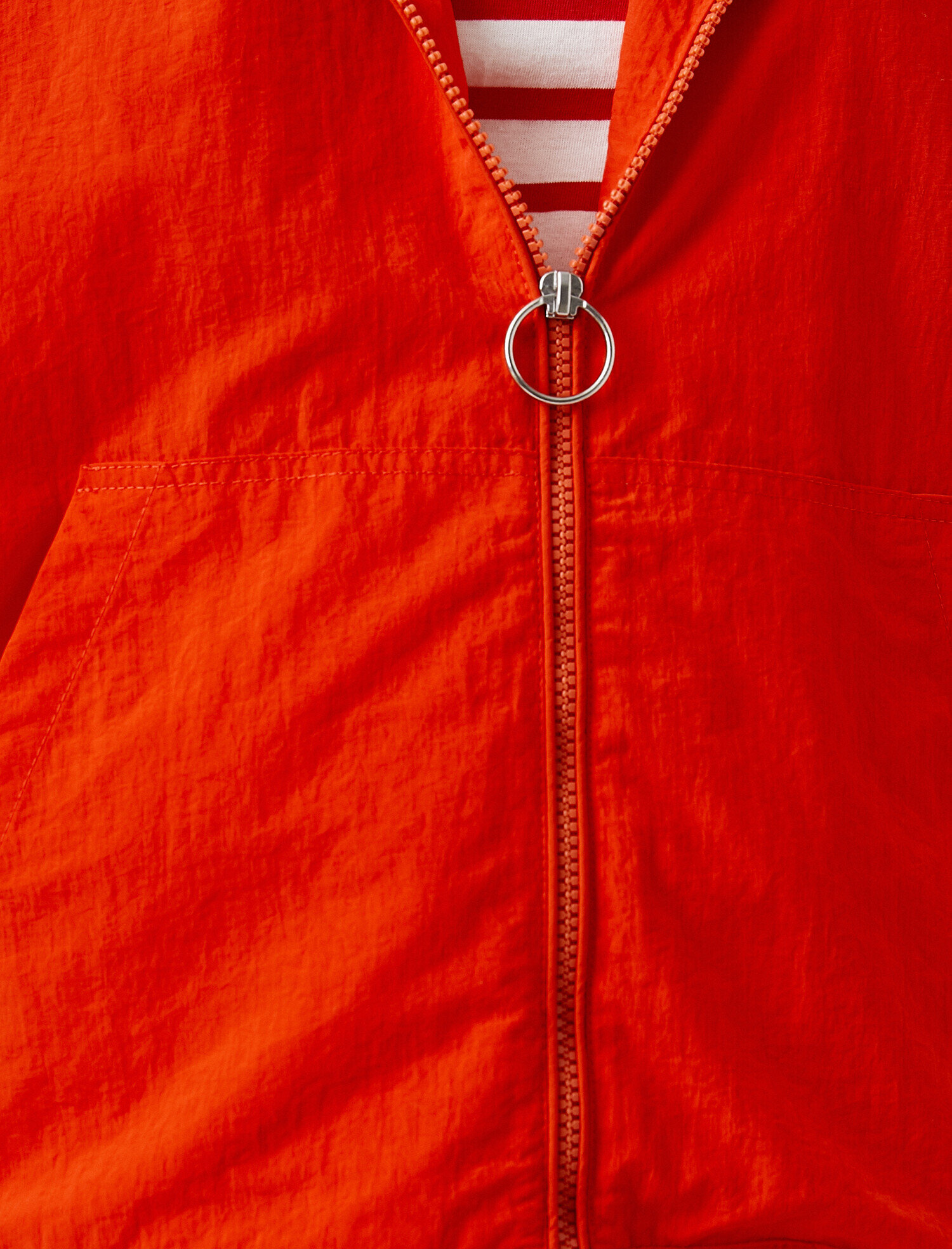   Kapüşonlu Yağmurluk