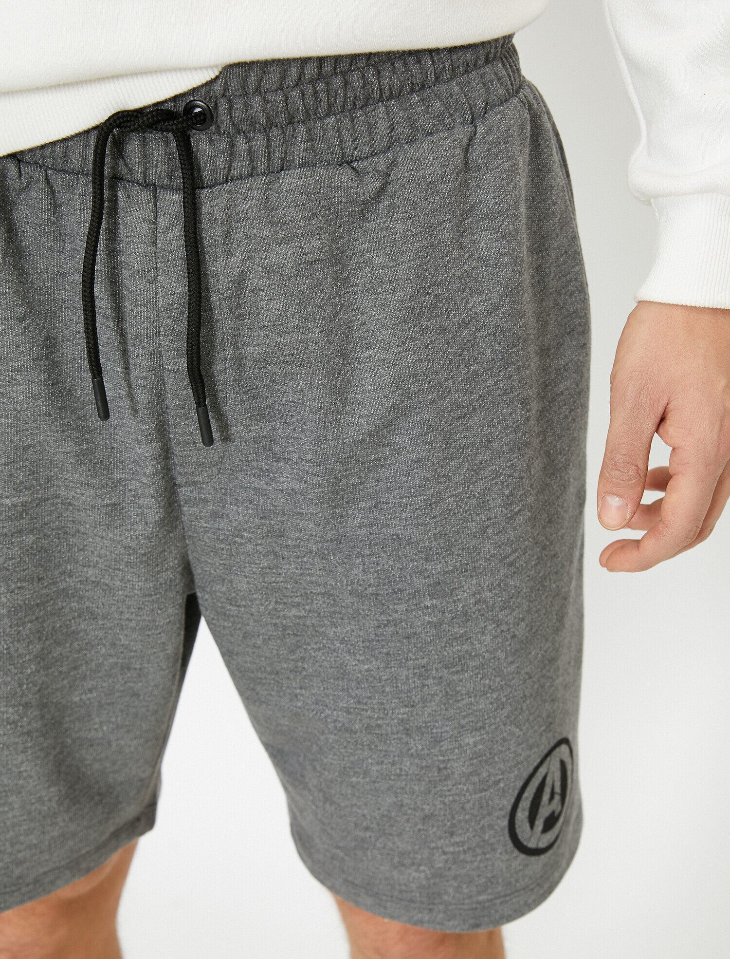   Yazılı Baskılı Şort