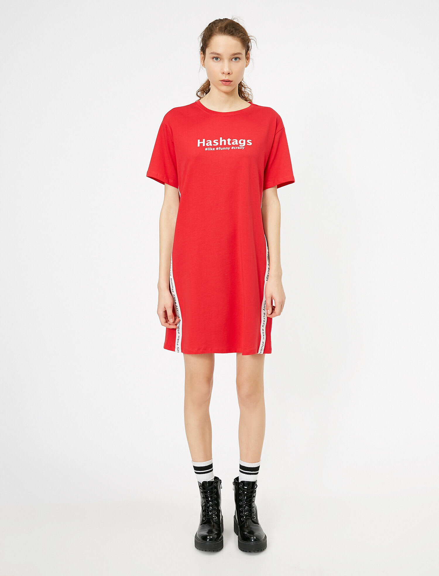   Yazılı Baskılı Elbise