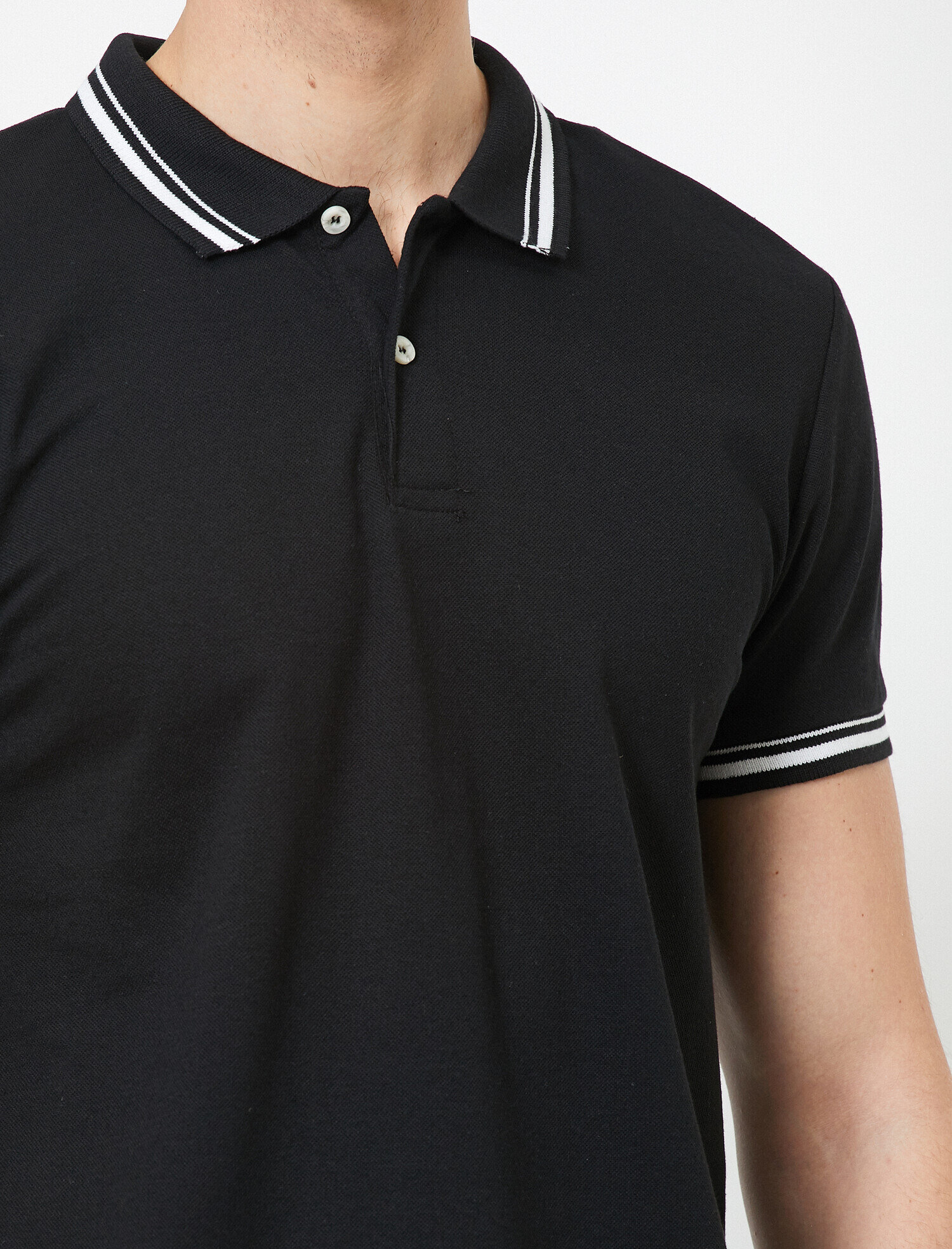   Polo Yaka Tişört Dar Kesim Kısa Kollu