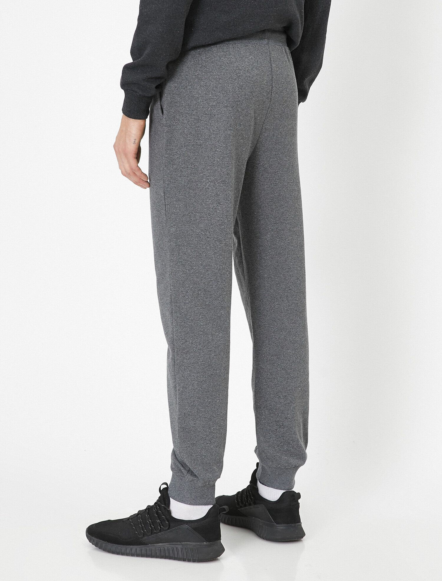   Çizgili Kumaş Detaylı Beli Bağlamalı Cepli Jogger Eşofman Altı