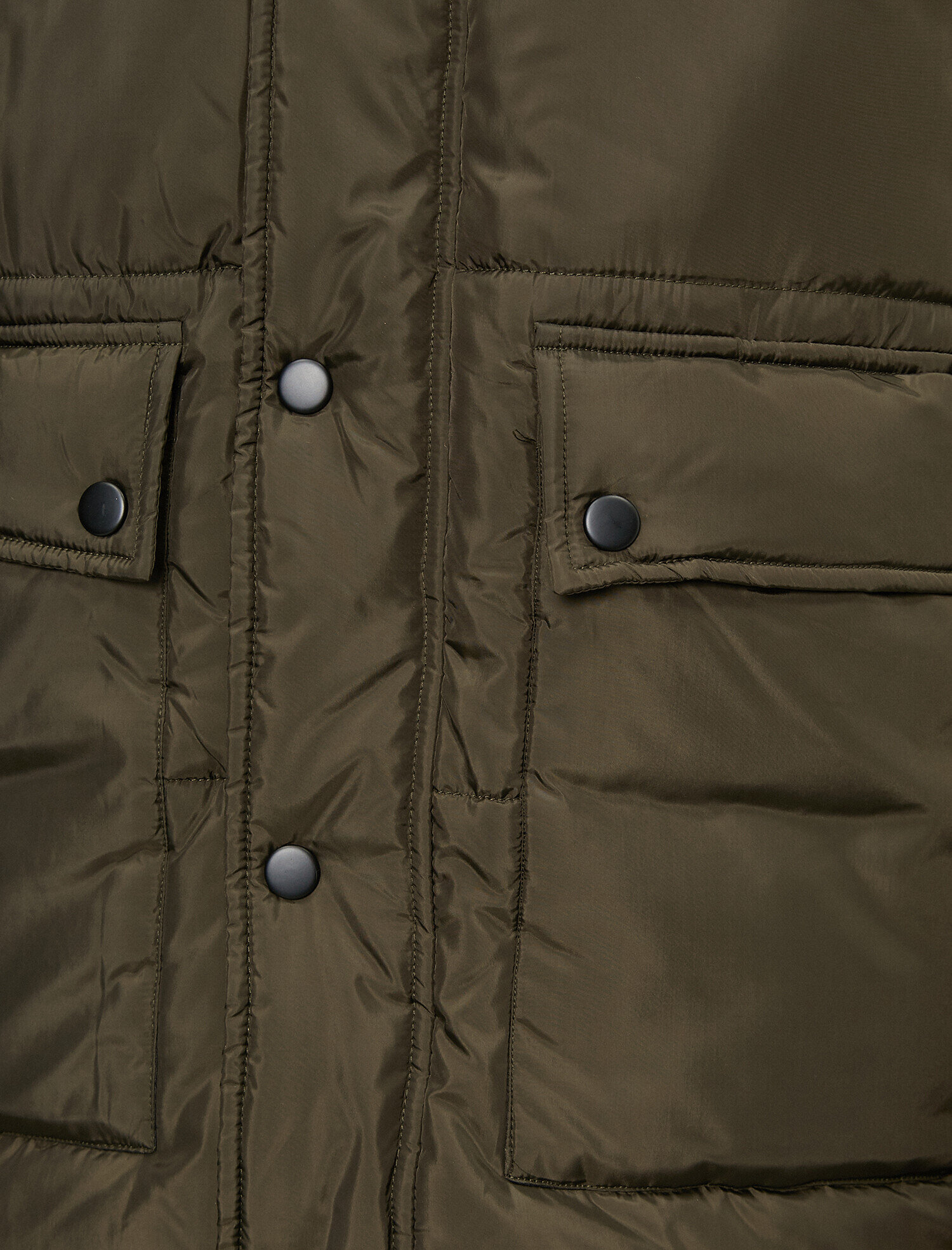   Kapüşonlu Şişme Mont