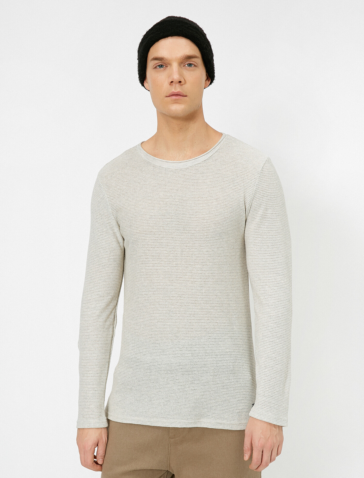   Bisiklet Yaka Dokulu Kumaş Mevsimlik Slim Fit Kazak