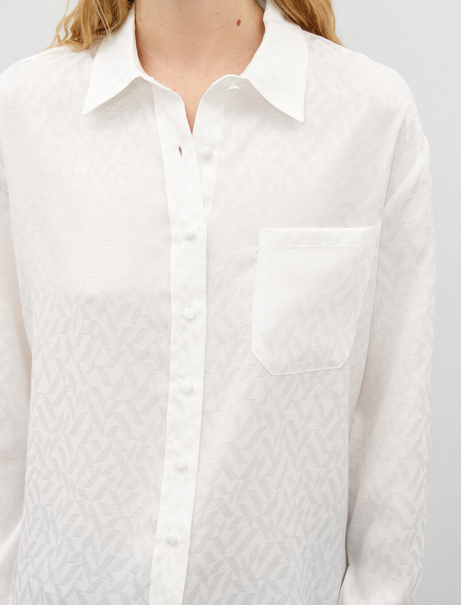   Cep Detaylı Gömlek