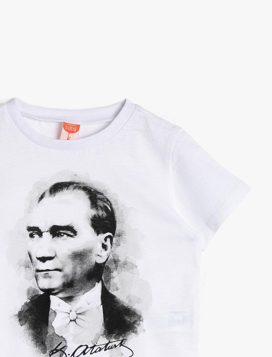  Erkek Bebek Atatürk Baskılı Tişört