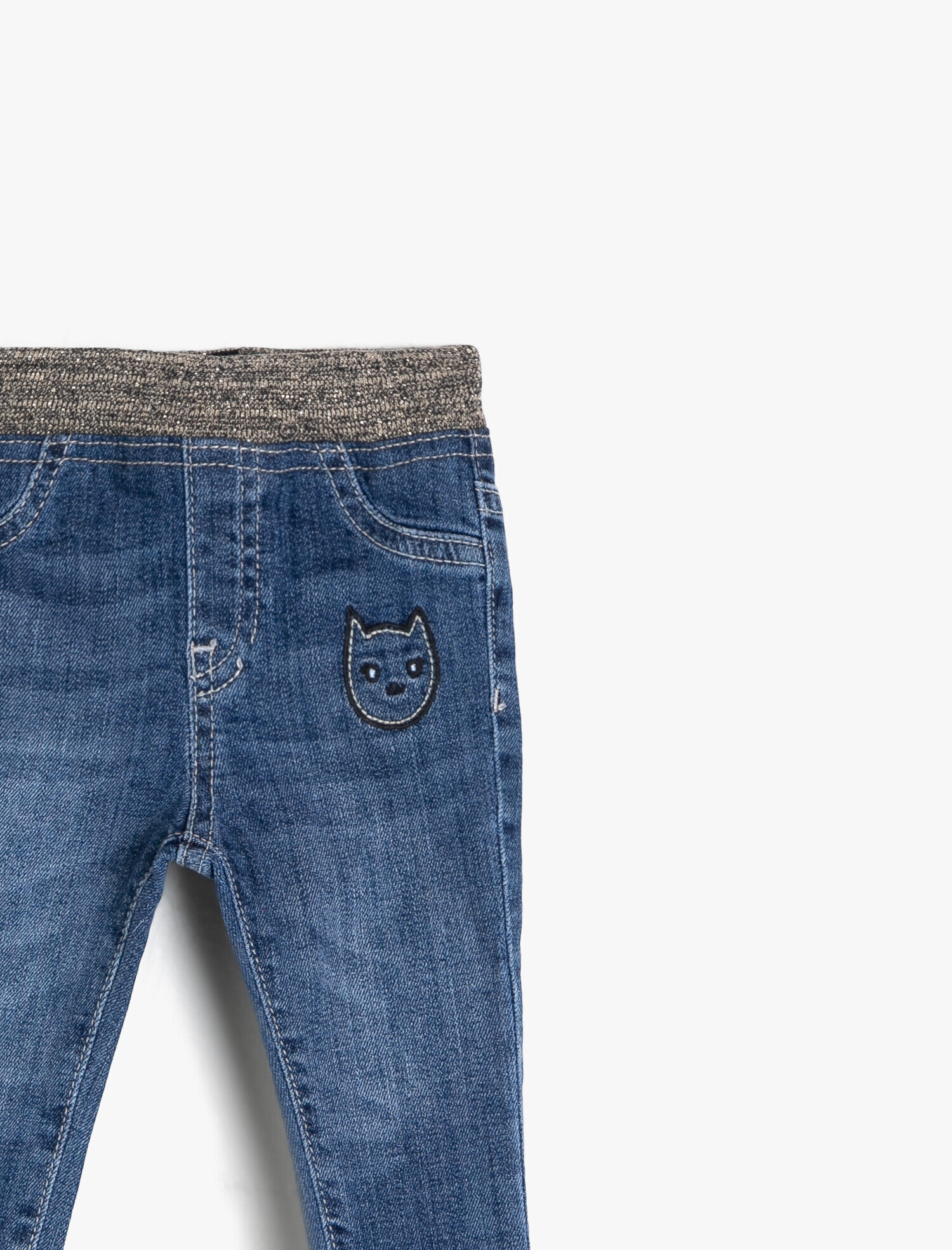 Kız Bebek İşlemeli Jean Pantolon
