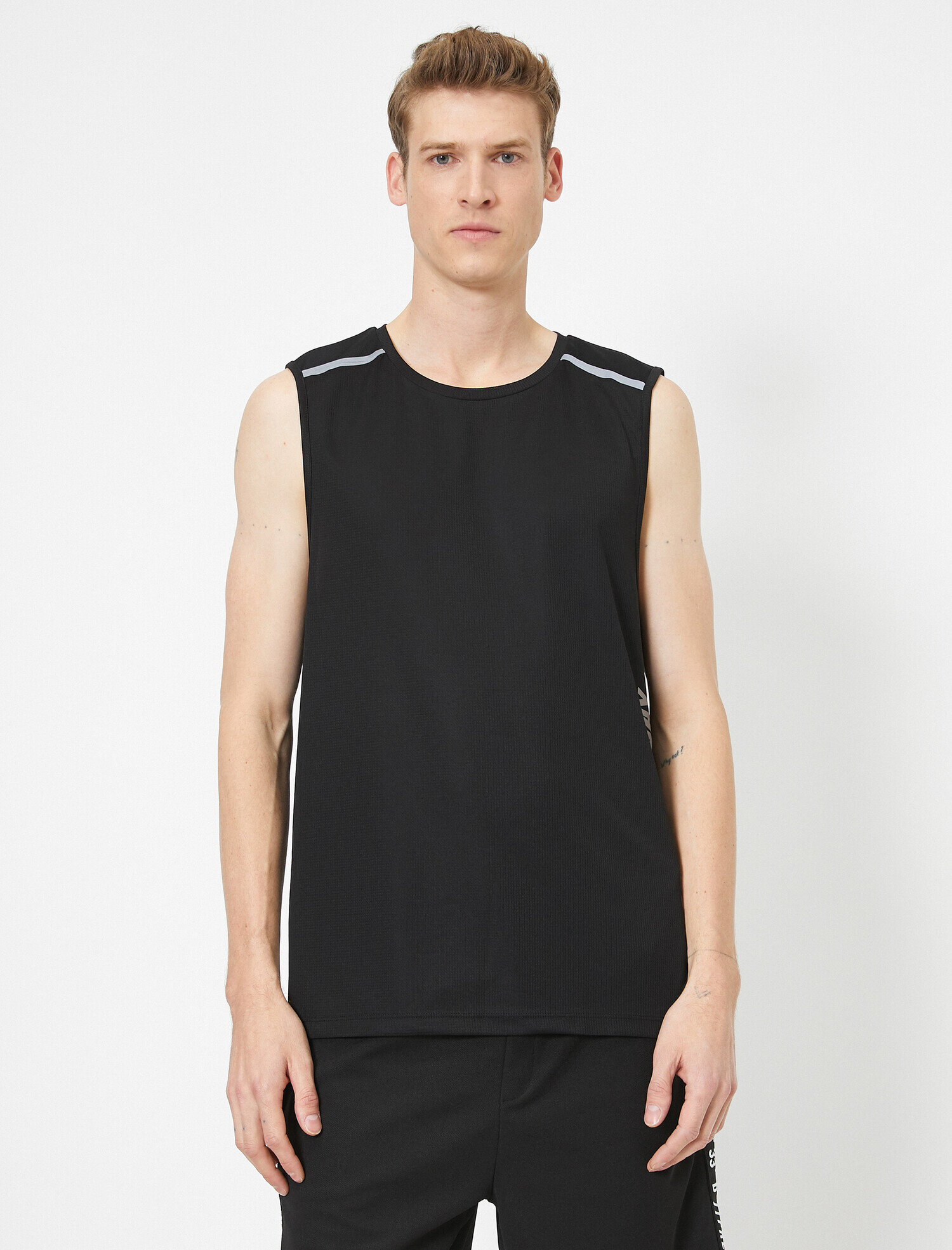   Yazılı Baskılı Atlet