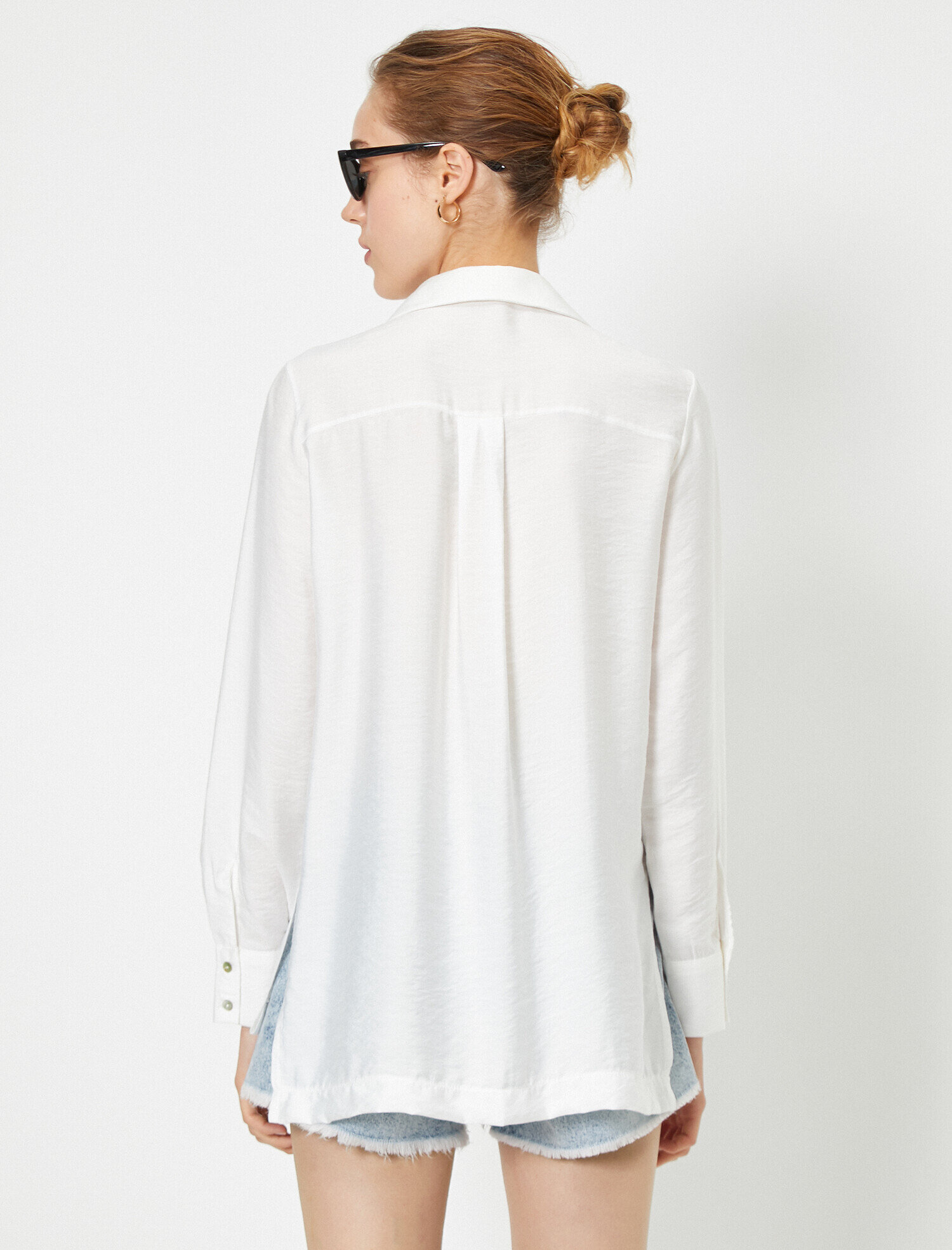 V Yaka Uzun Kollu Tunik