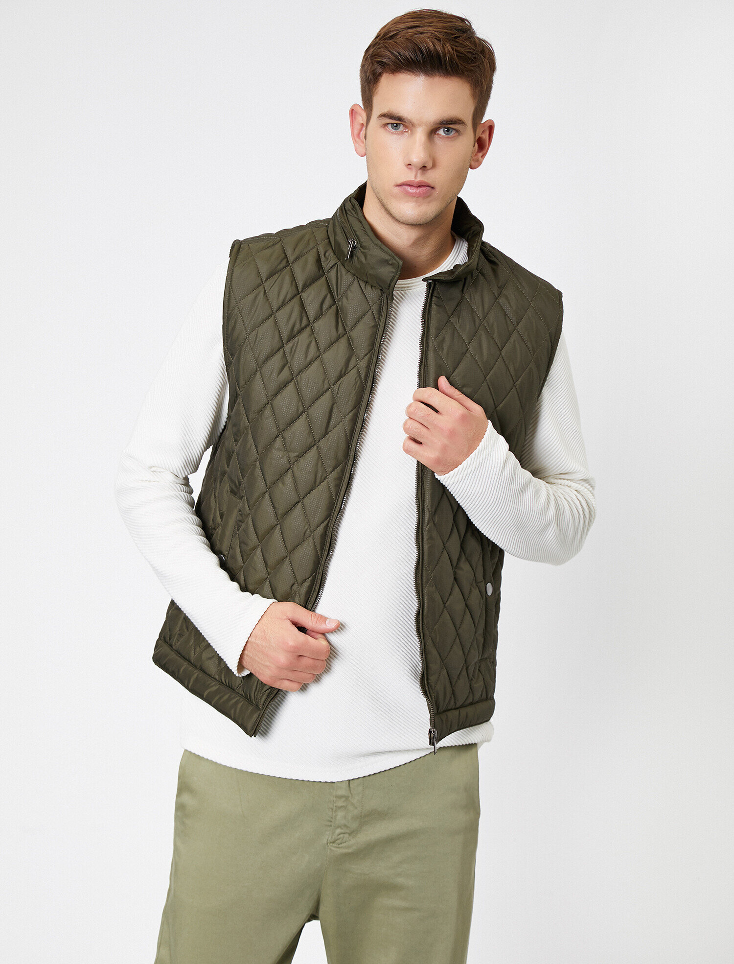 Kapitone Dik Yaka Cepli Yelek