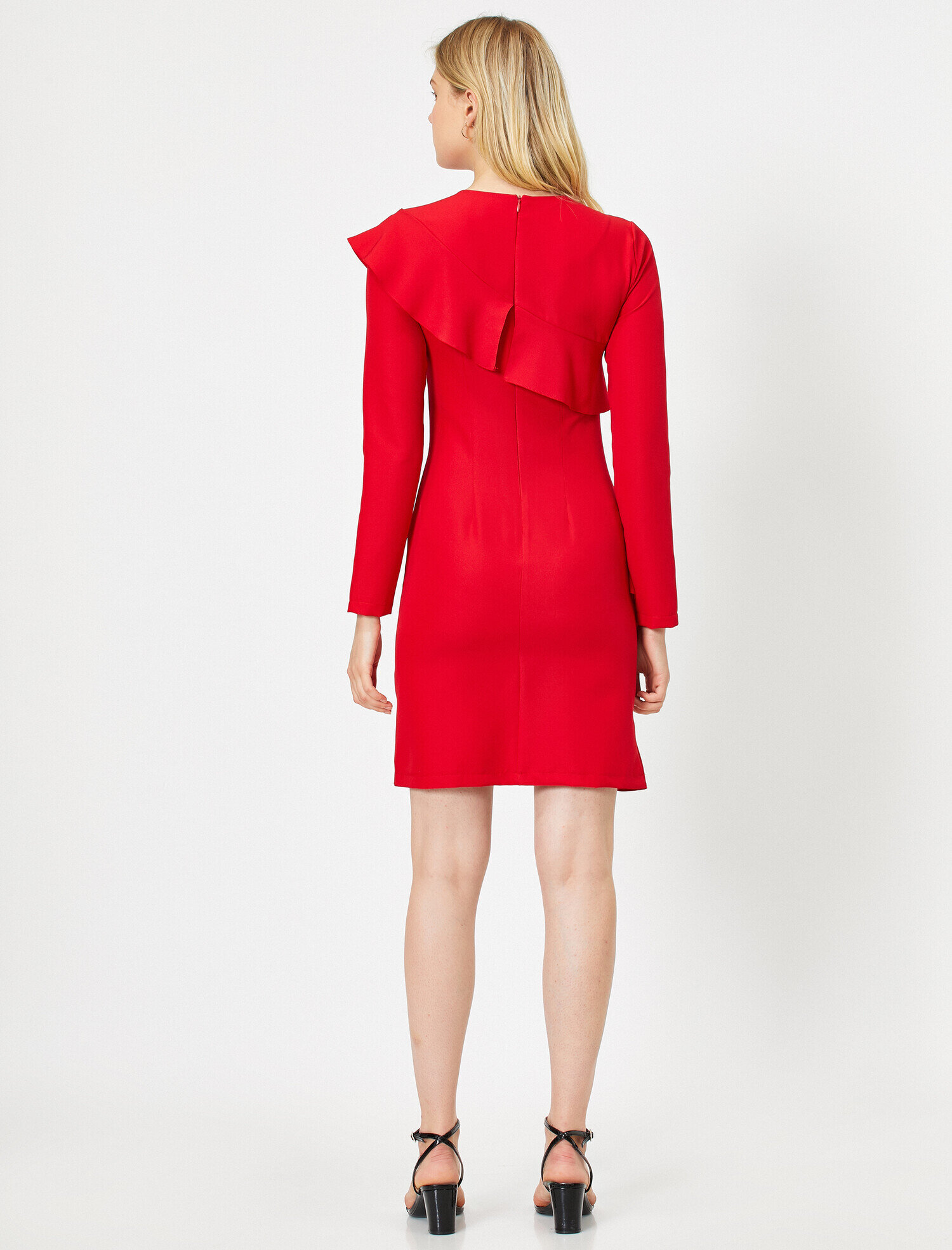   Fırfır Detaylı Elbise