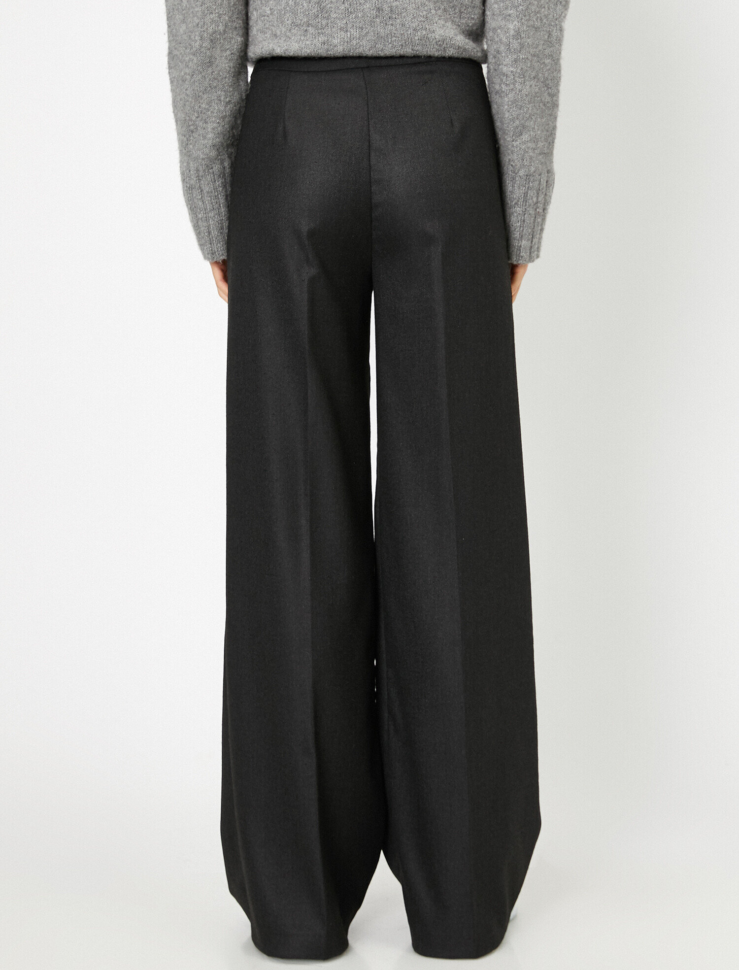   Cep Detaylı Pantolon