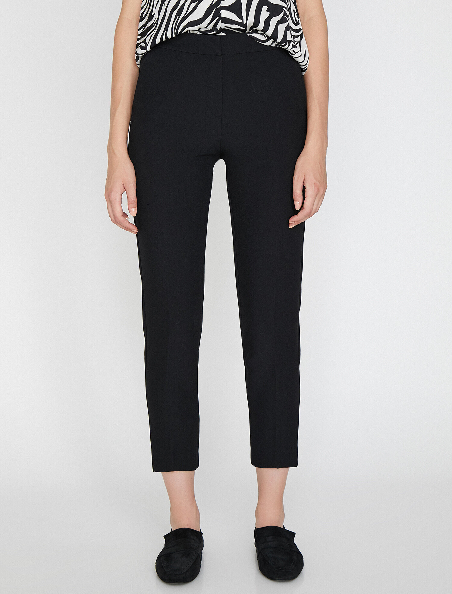   Cep Detaylı Pantolon