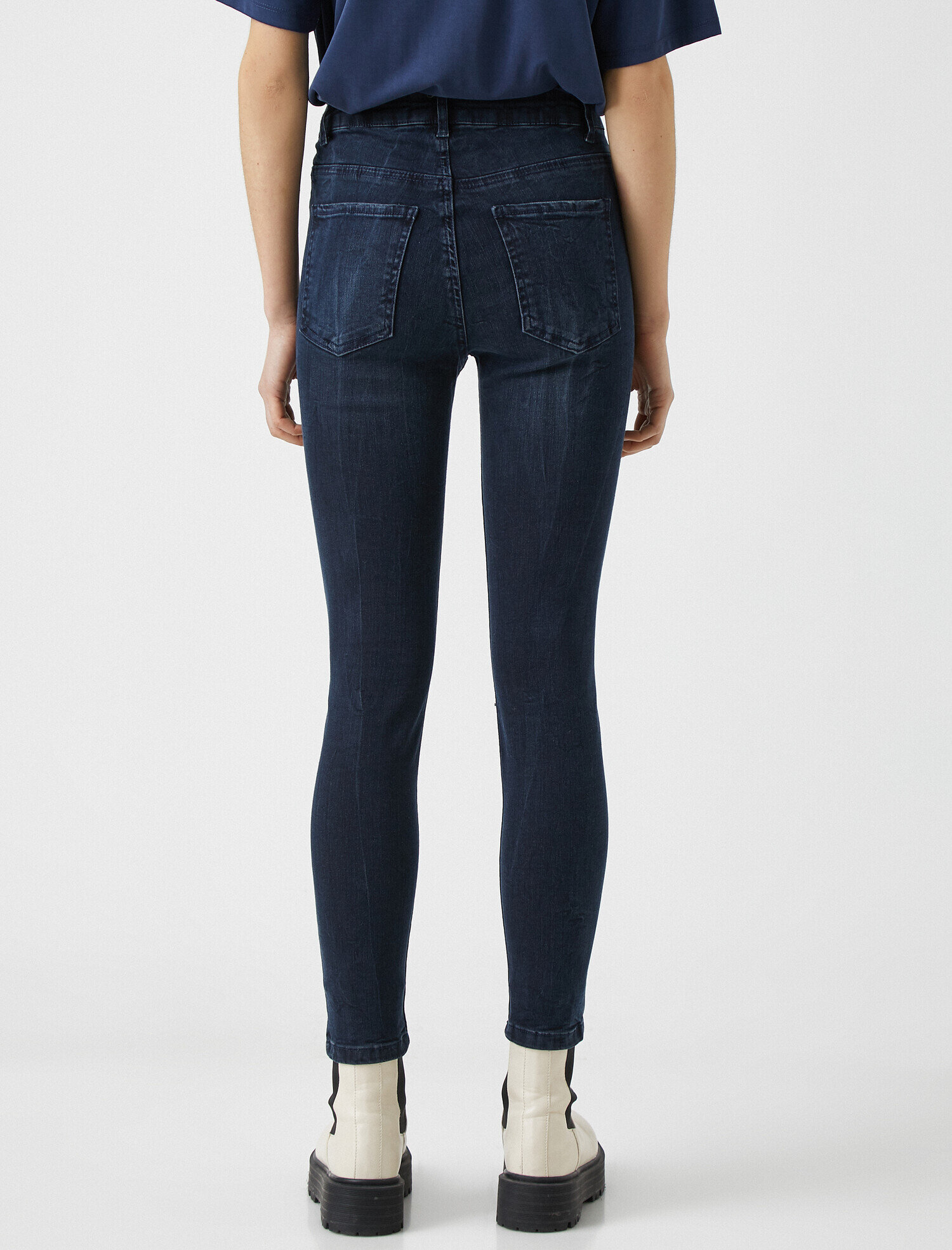   Yüksek Bel Dar Kesim Dar Paça Yırtık Kot Pantolon - Carmen Jean