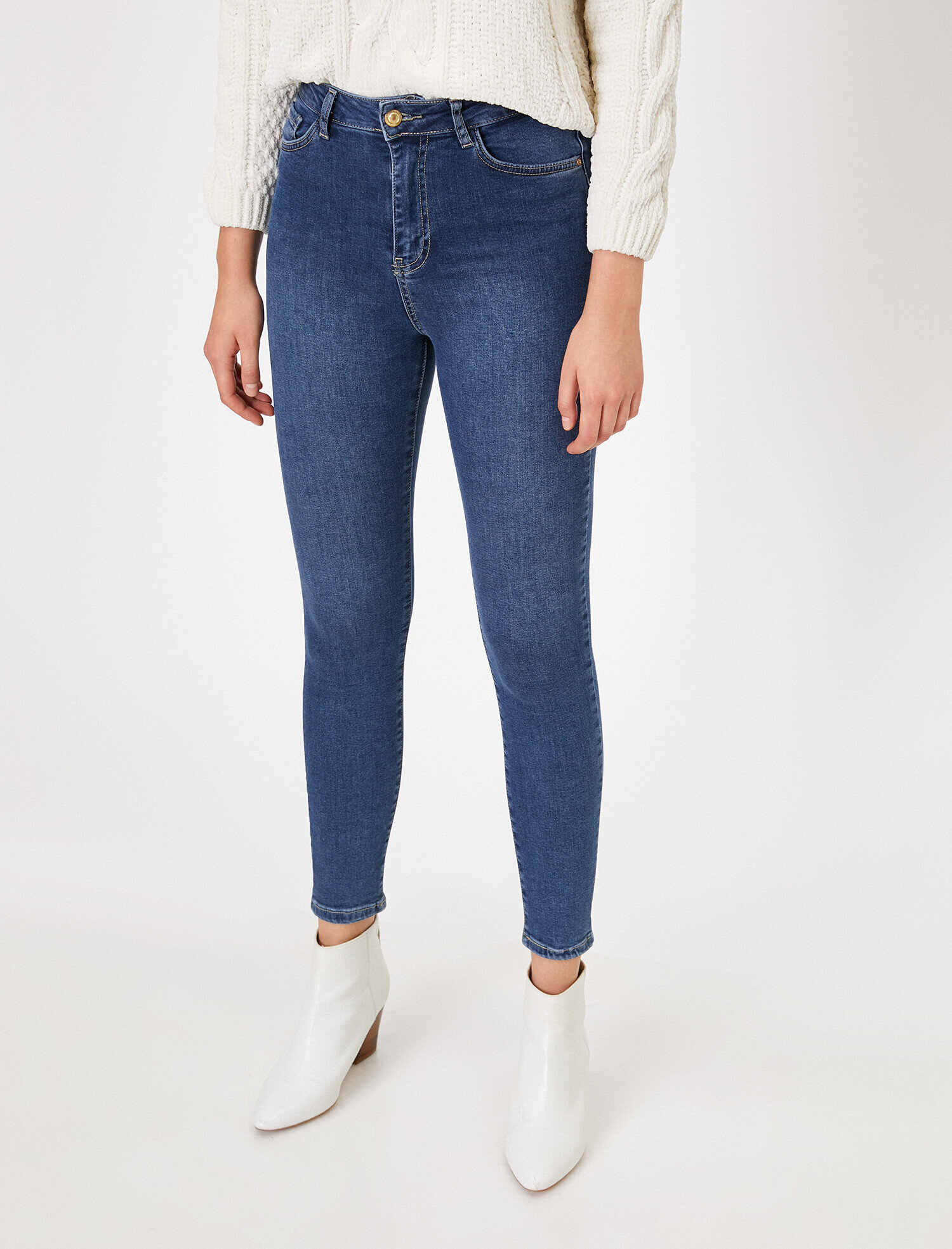   Taylor Jean Pantolon