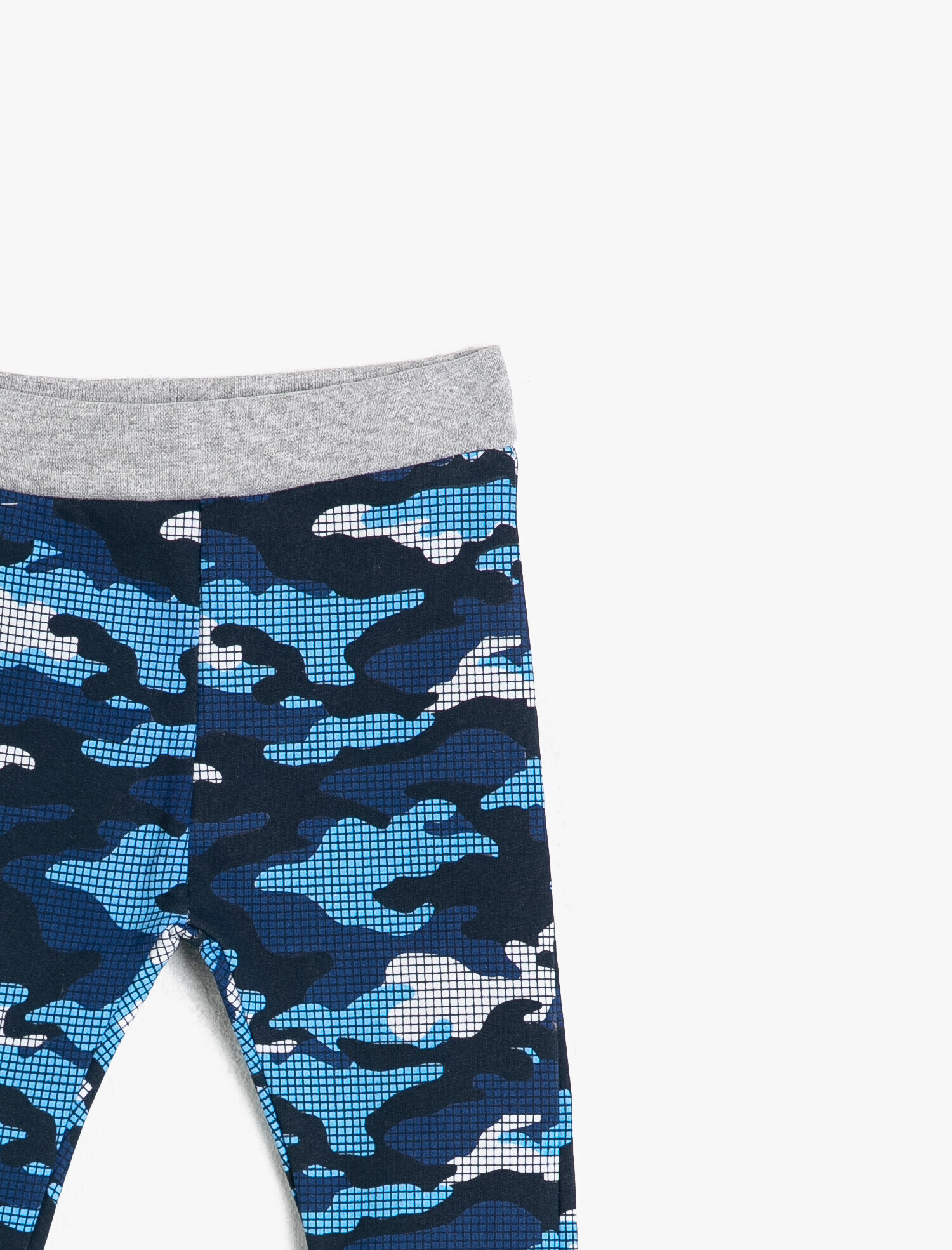  Erkek Bebek Kamuflaj Desenli Eşofman Altı