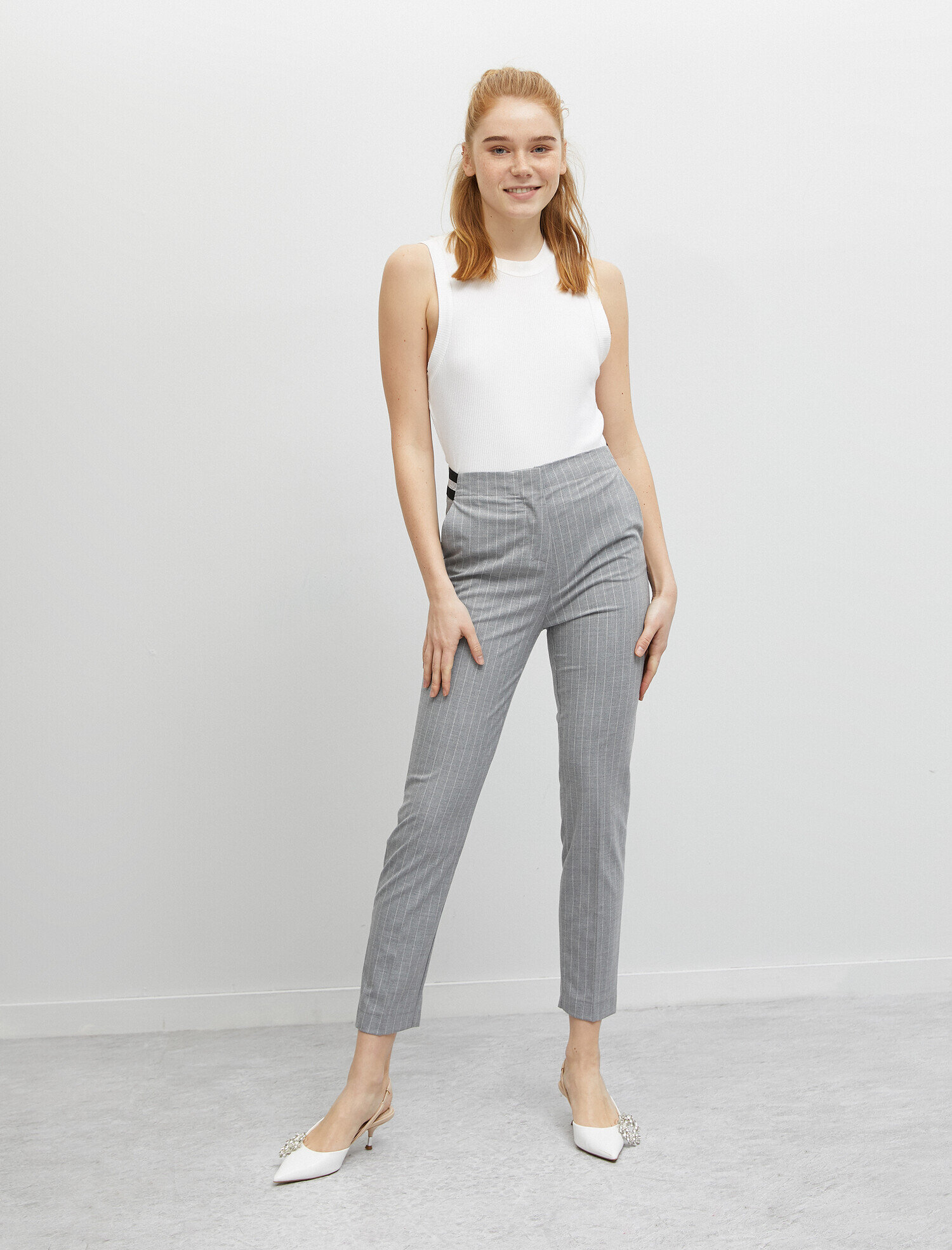   Çizgili Arka Beli Lastikli Pantolon