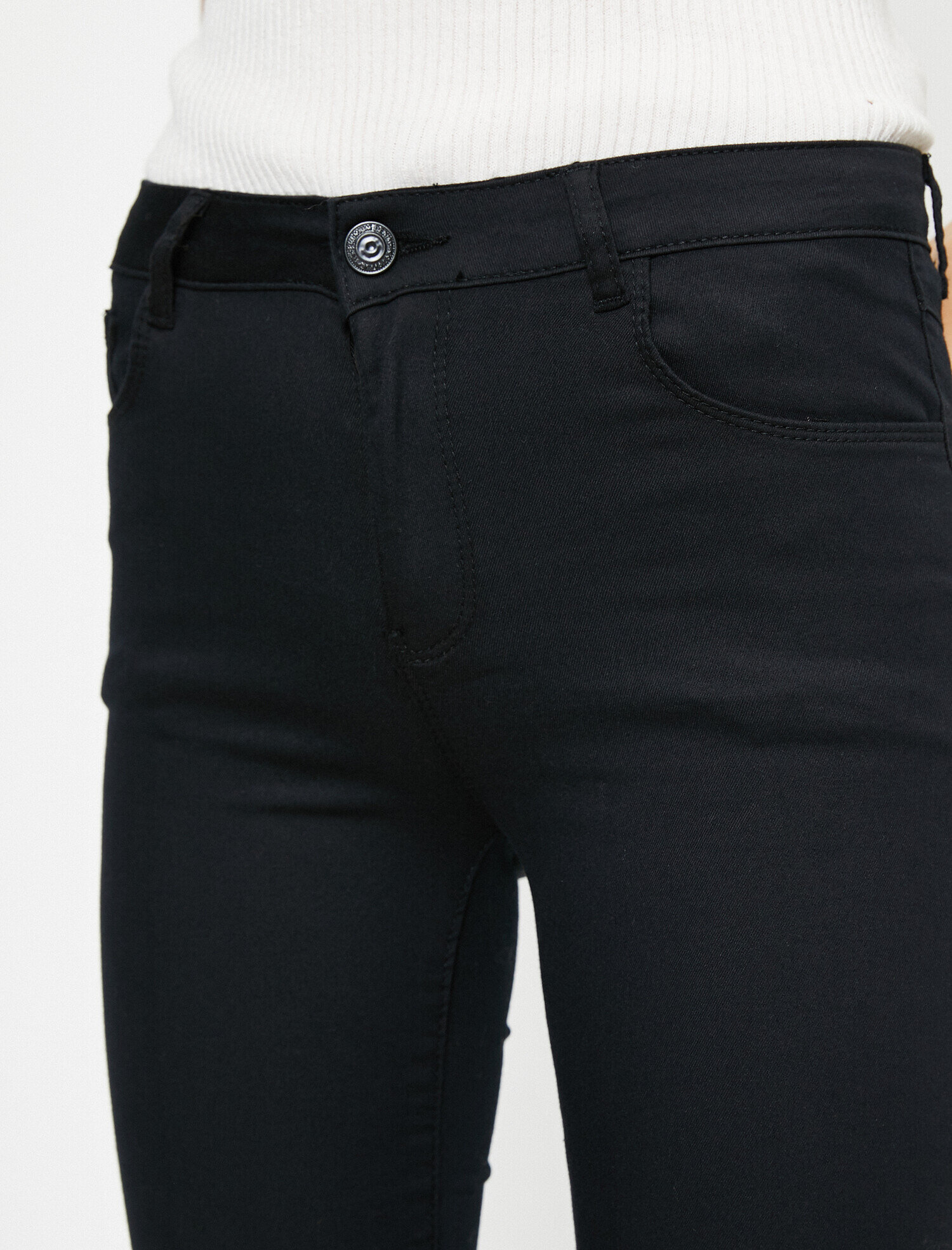   Cep Detaylı Pantolon