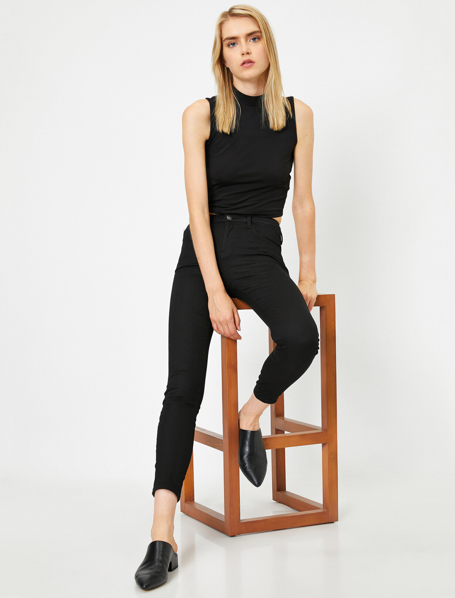   Cep Detaylı Pantolon