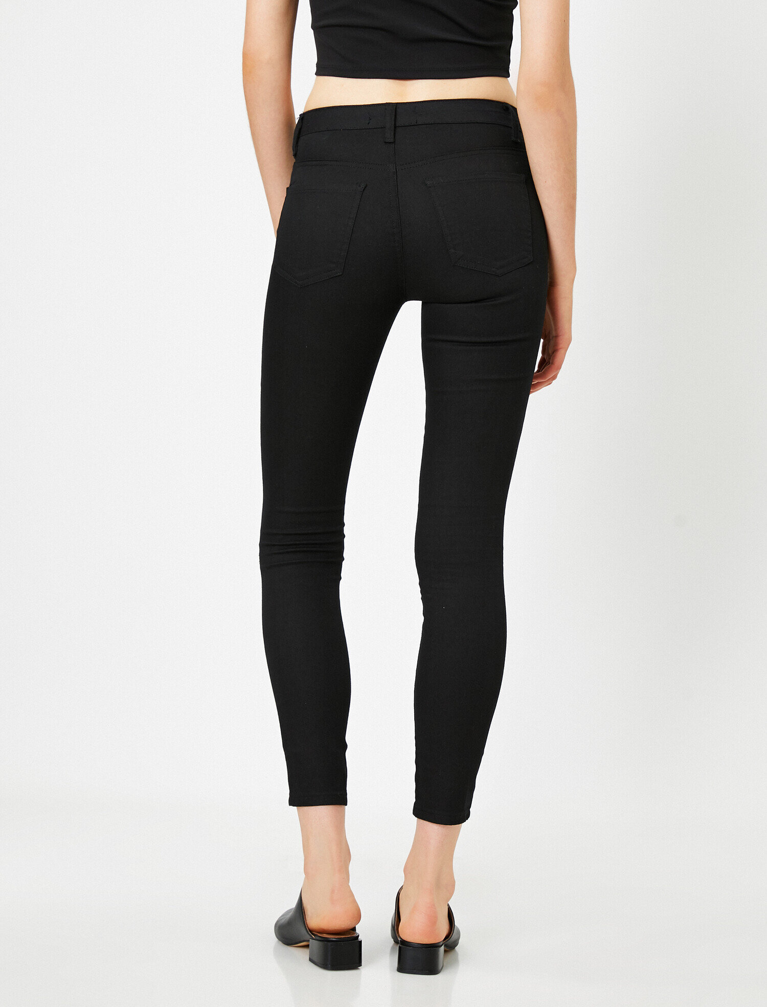   Cep Detaylı Pantolon