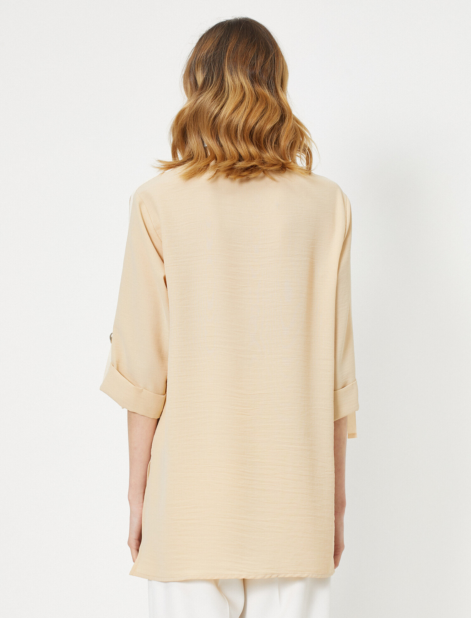   V Yaka Uzun Kollu Bluz