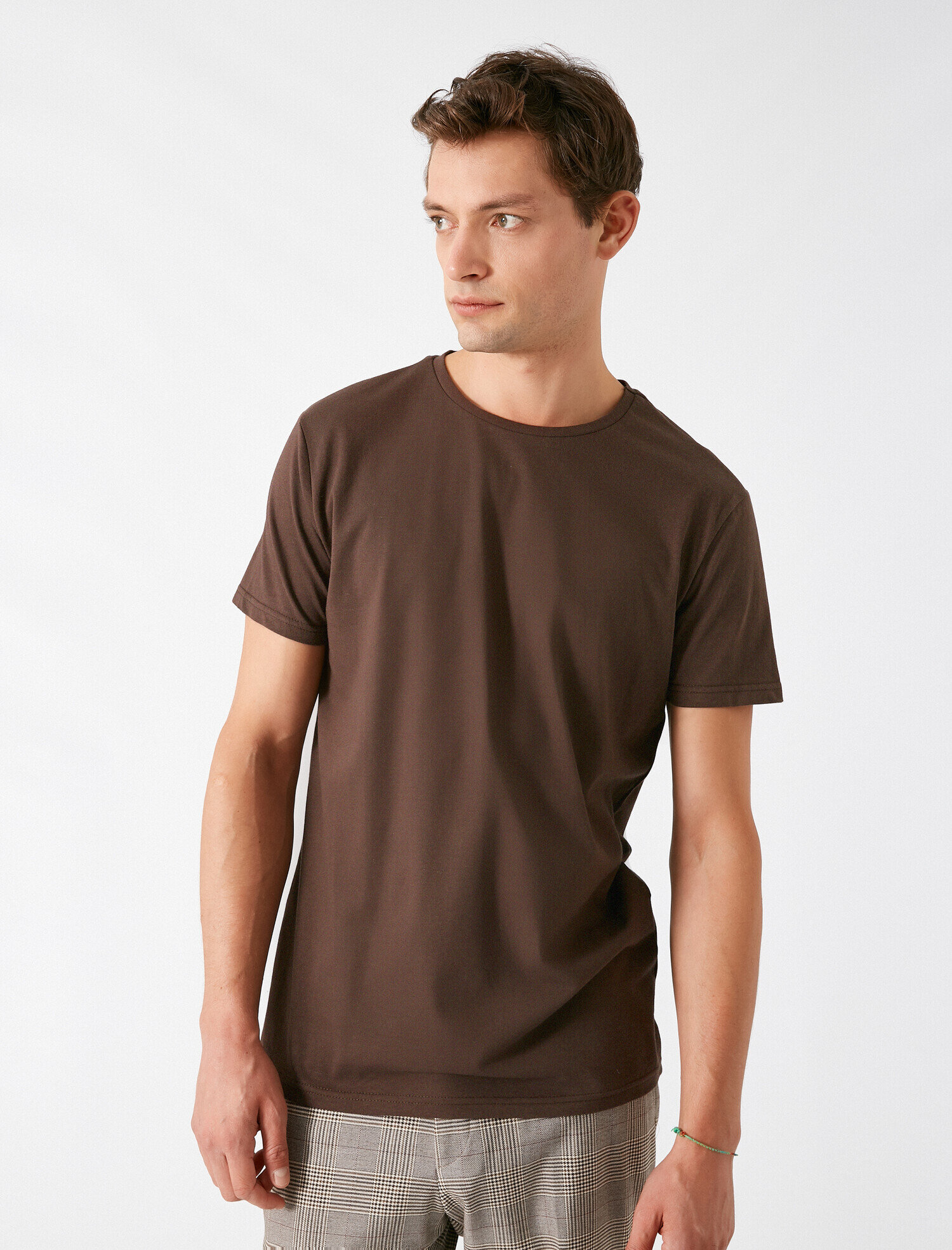   Pamuklu Bisiklet Yaka Kısa Kollu Tişört