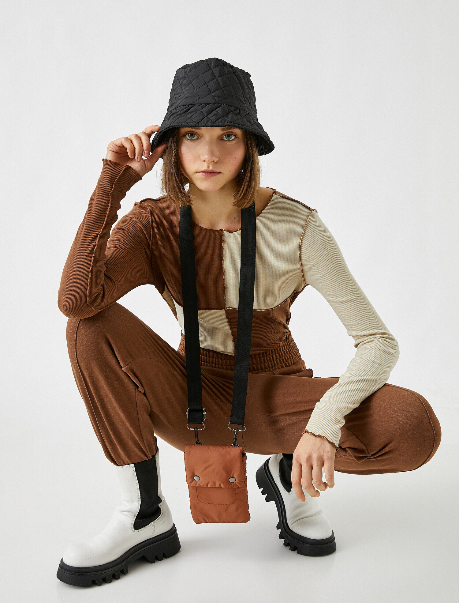  Kadın Askılı Akıllı Telefon Çantası Kapaklı