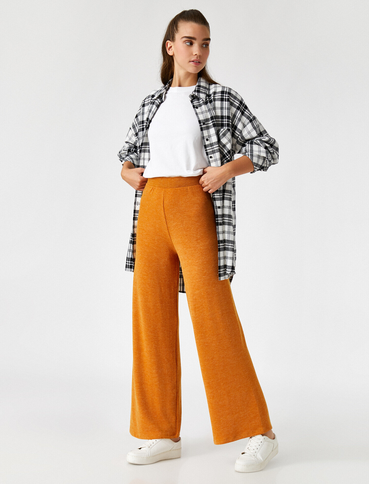   Yüksek Bel Geniş Paça Dökümlü Pantolon