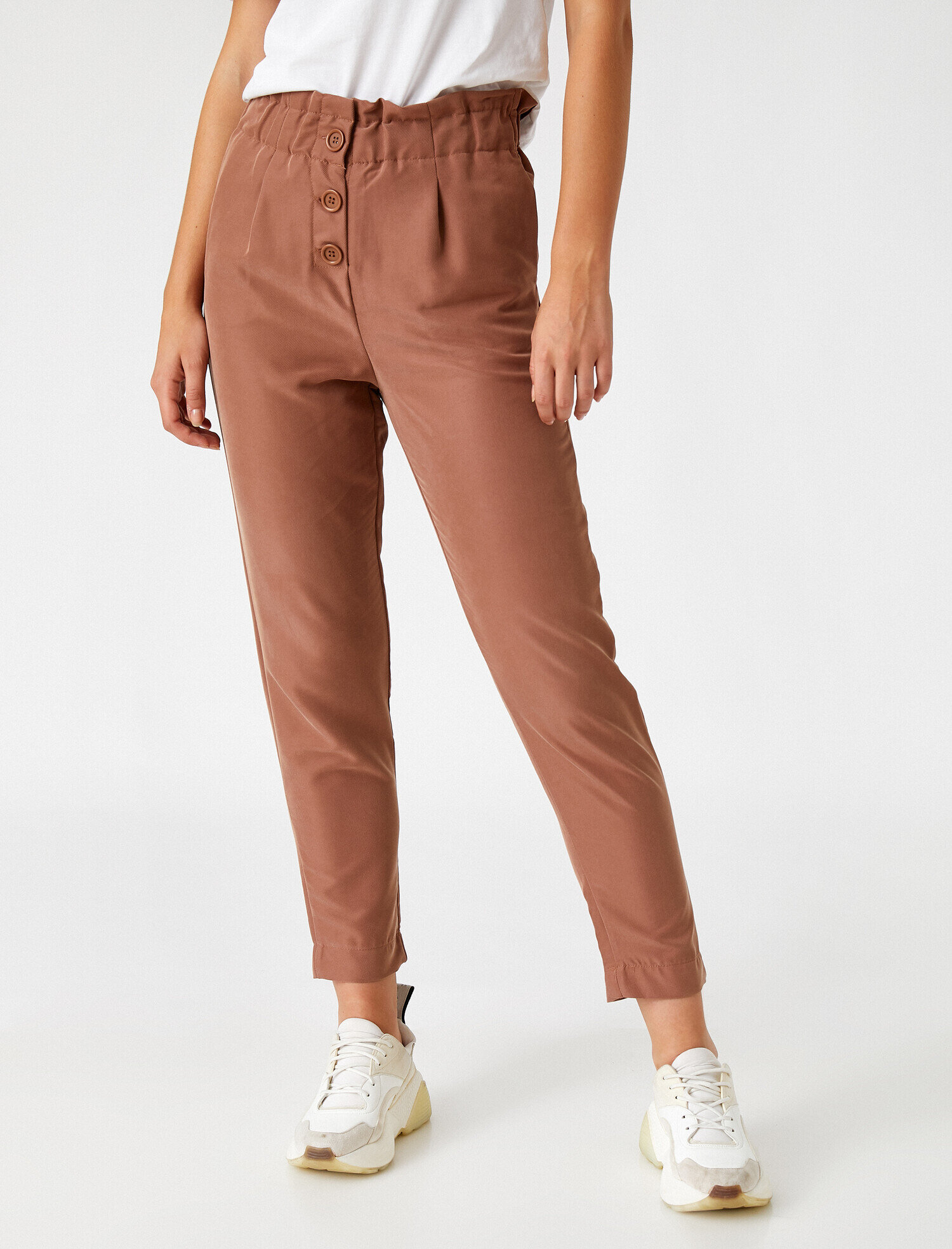   Yüksek Bel Beli Büzgülü Cepli Düğmeli Havuç Pantolon