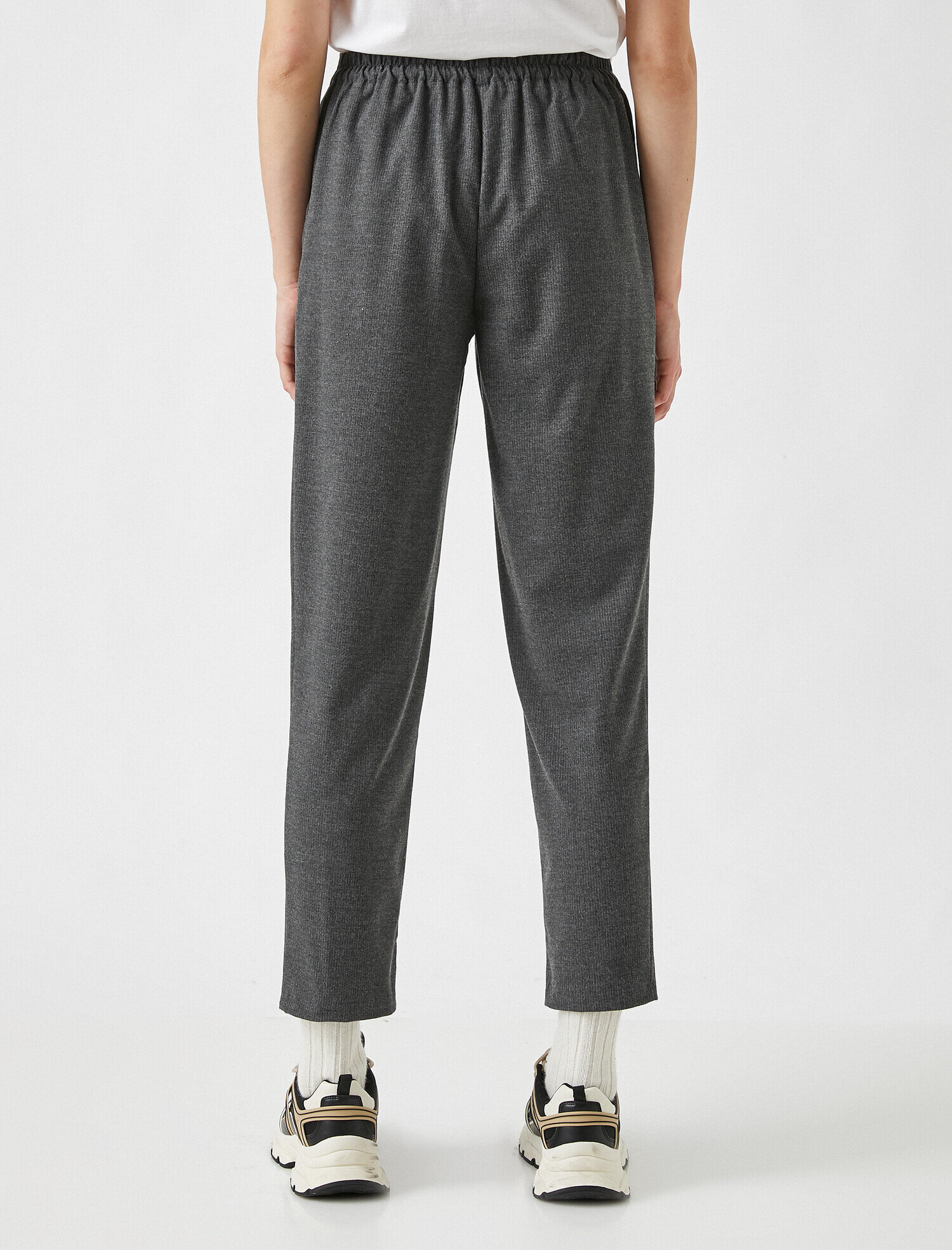   Belden Bağlamalı Havuç Pantolon