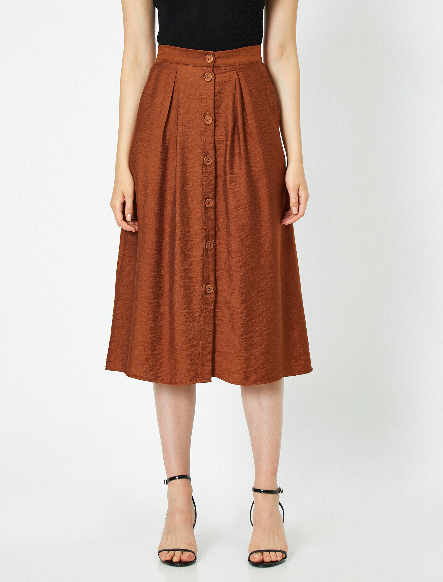   Düğme Detaylı Etek