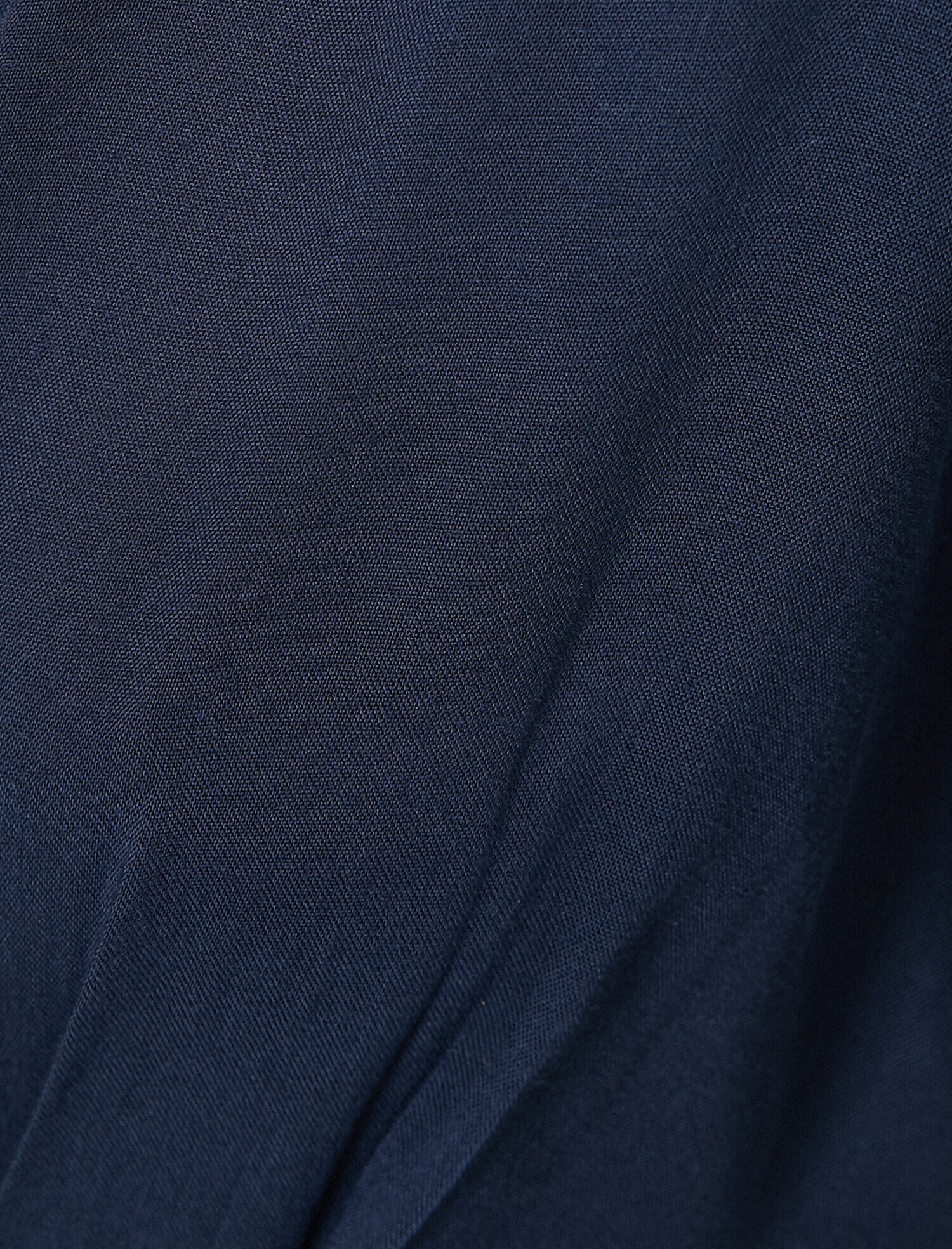   V Yaka Gömlek Elbise