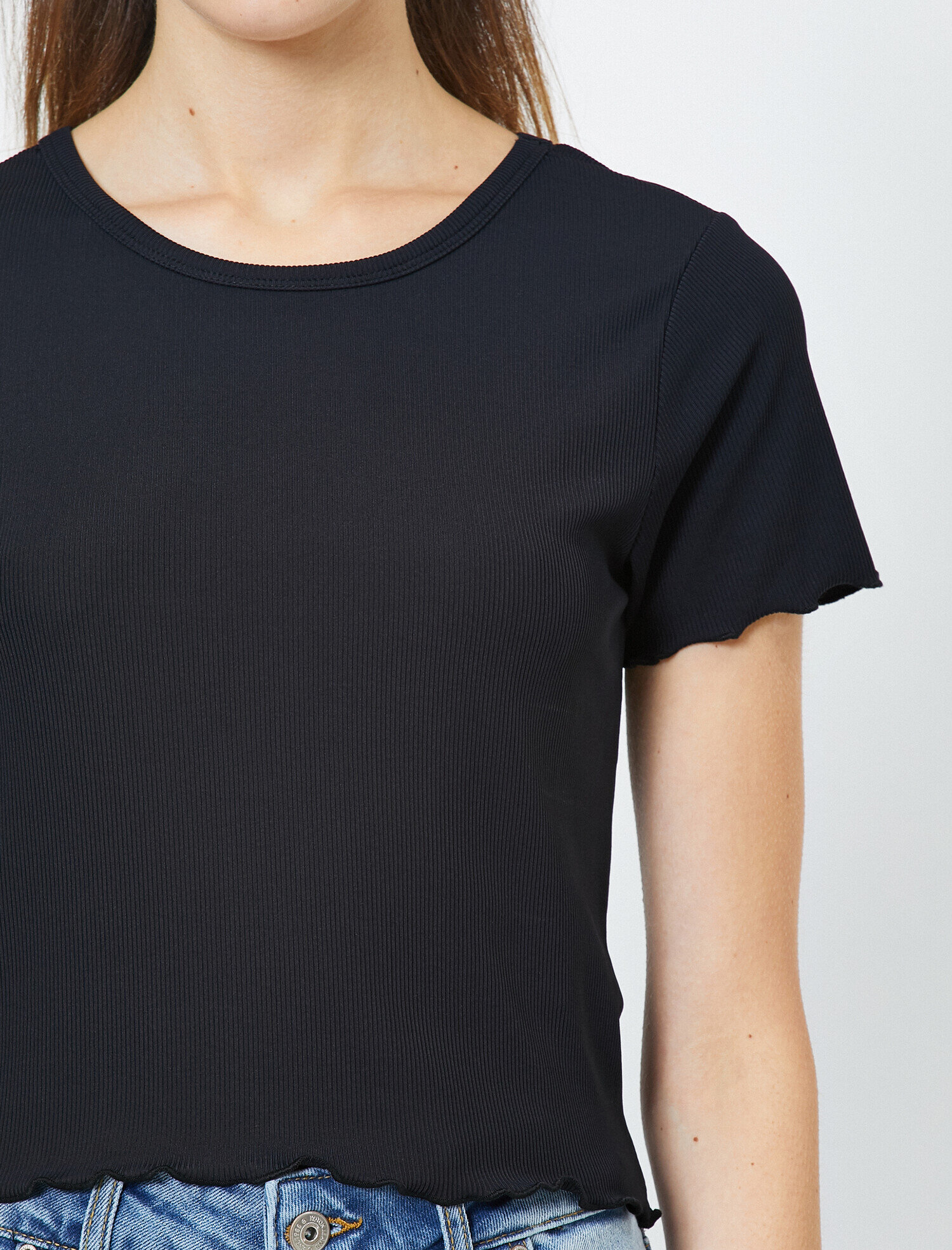   Bisiklet Yaka Kısa Kol Tişört