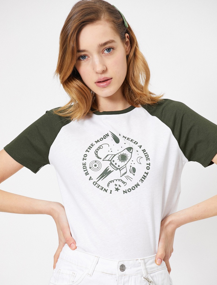  Yazılı Baskılı Tişört