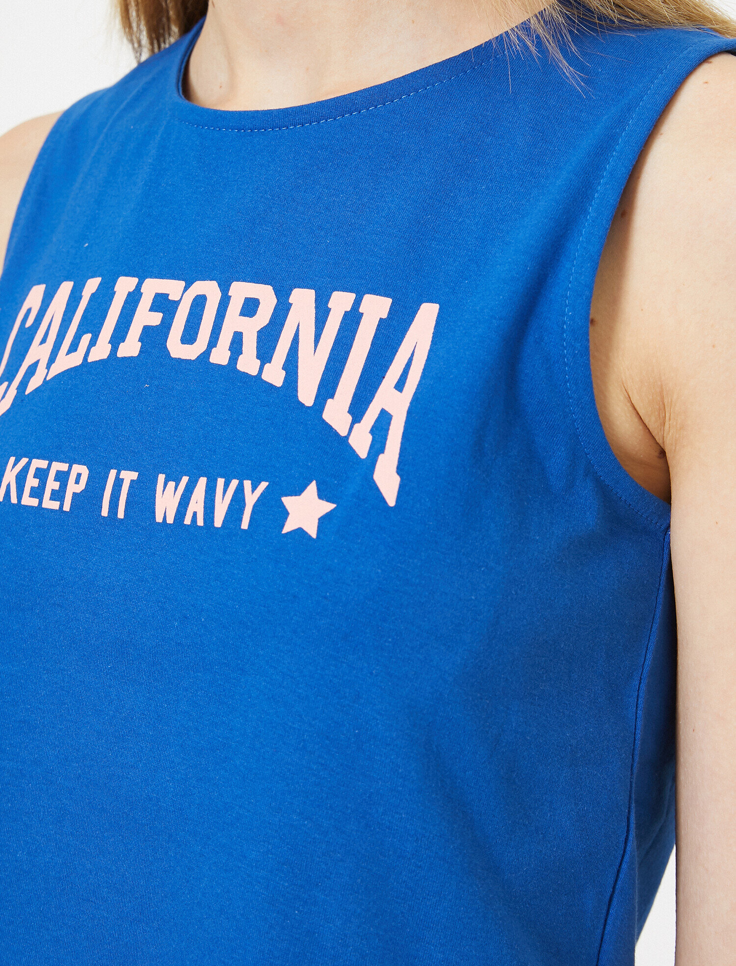   Yazılı Baskılı Atlet