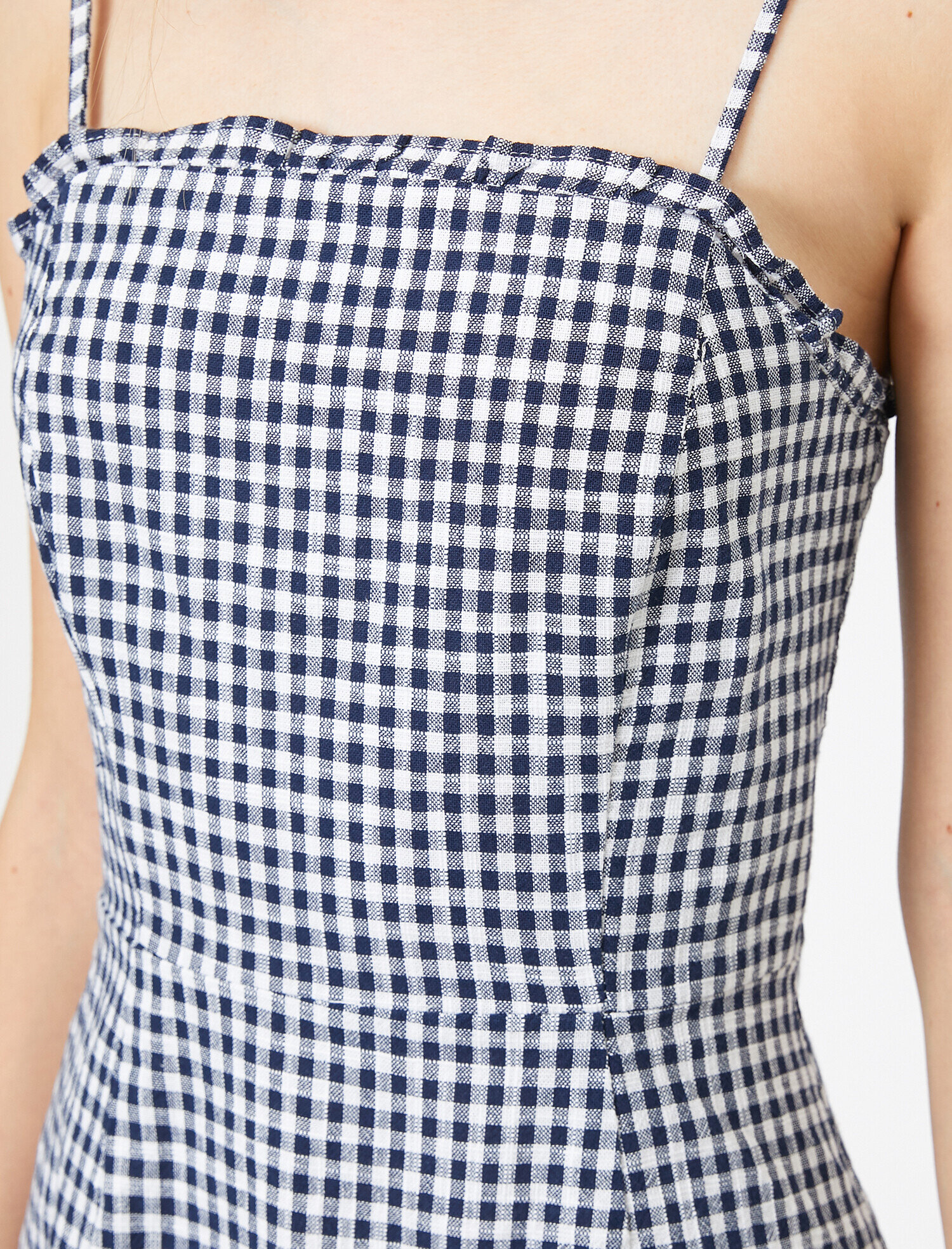   Ekoseli Dar Kesim İnce Askılı Elbise