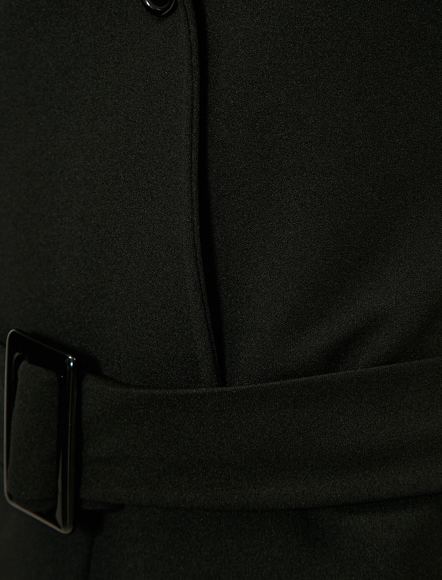   Düğme Detaylı Tulum