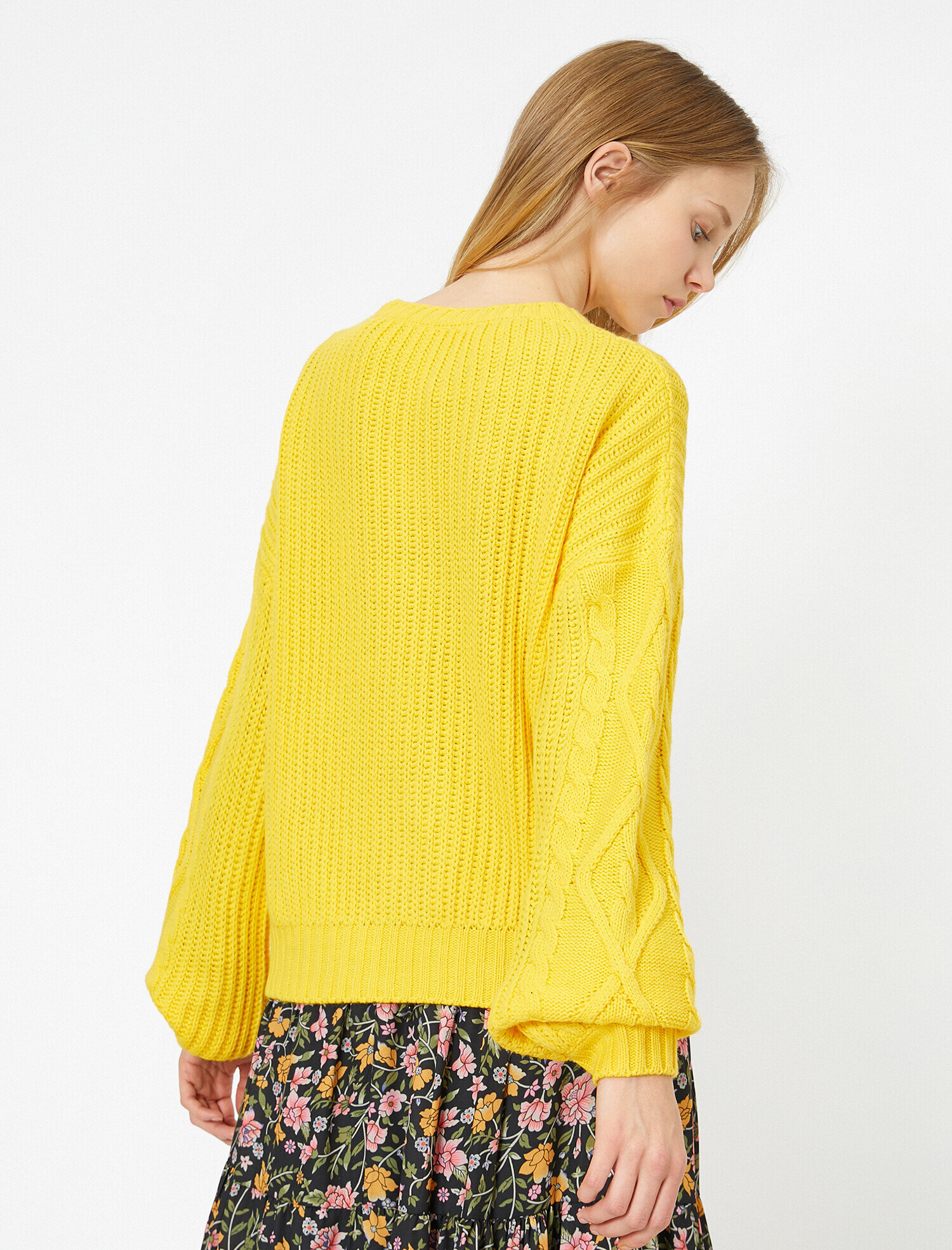   Örgülü Triko Kazak