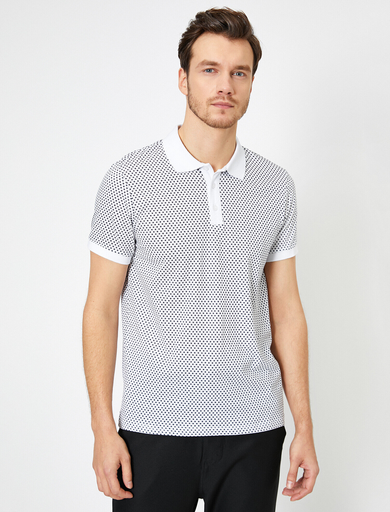 Polo Yaka Geometrik Desenli Slim Fit Tişört
