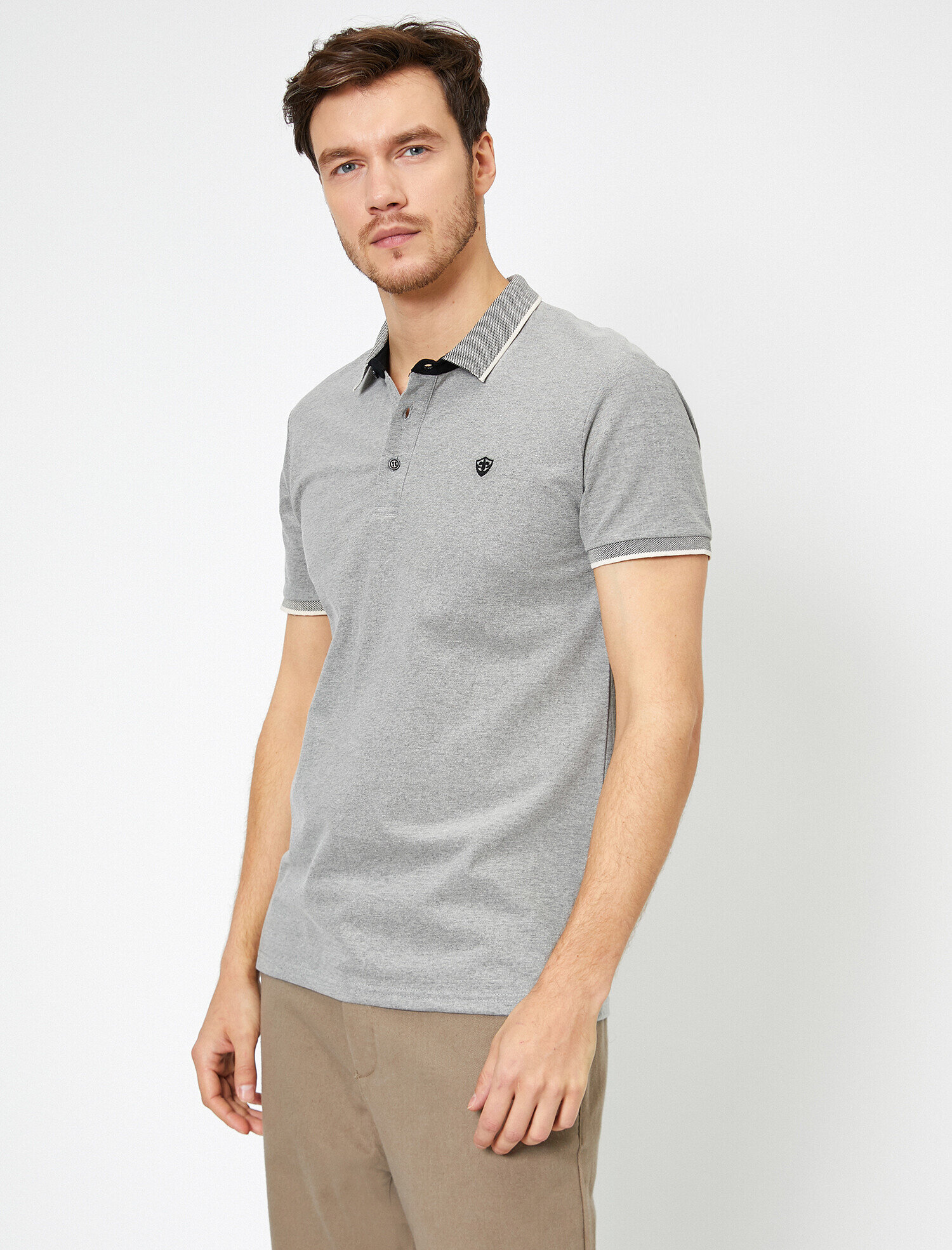   Polo Yaka İşleme Detaylı Desenli Kumaş Slim Fit Tişört