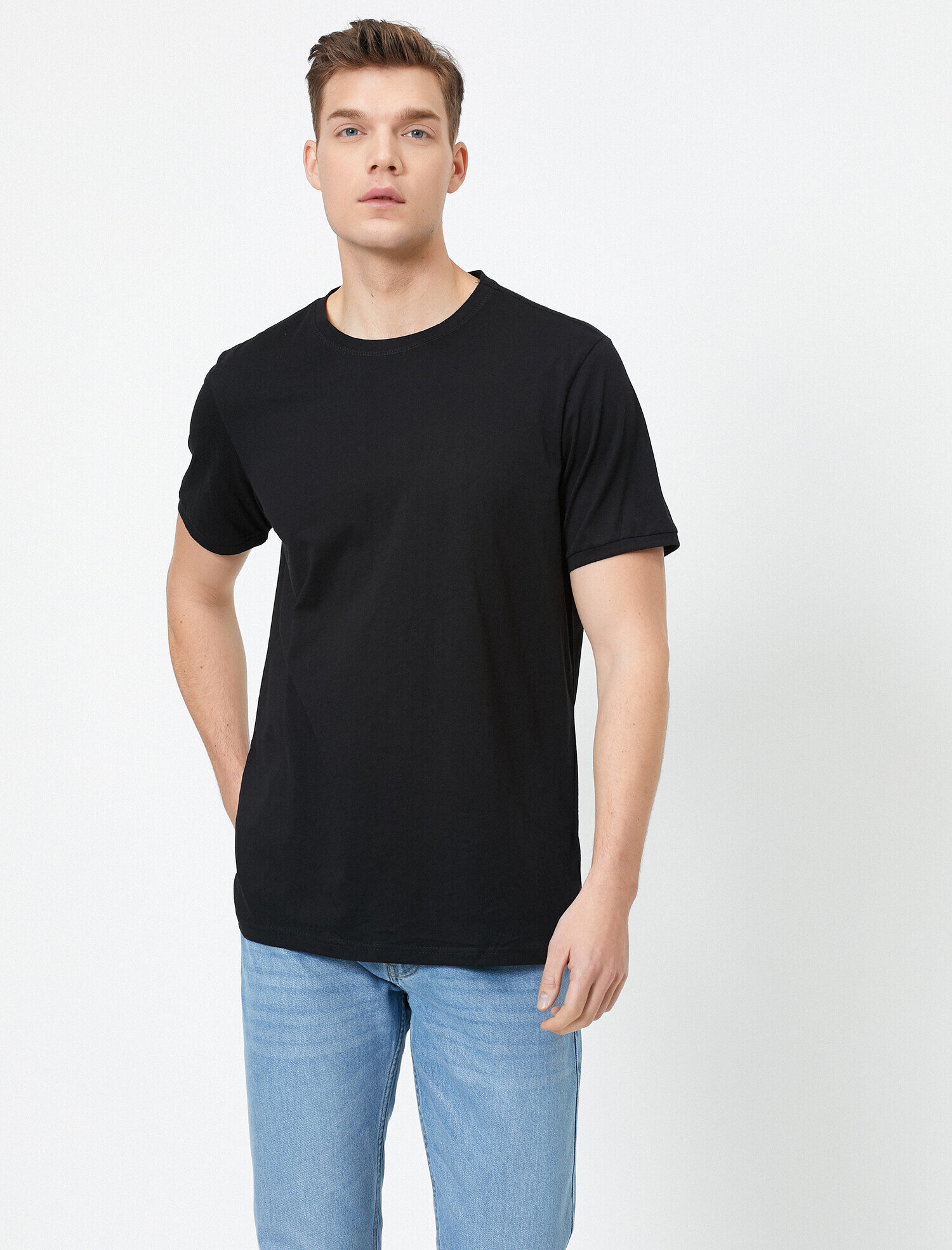   Bisiklet Yaka Kısa Kollu Pamuklu Tişört