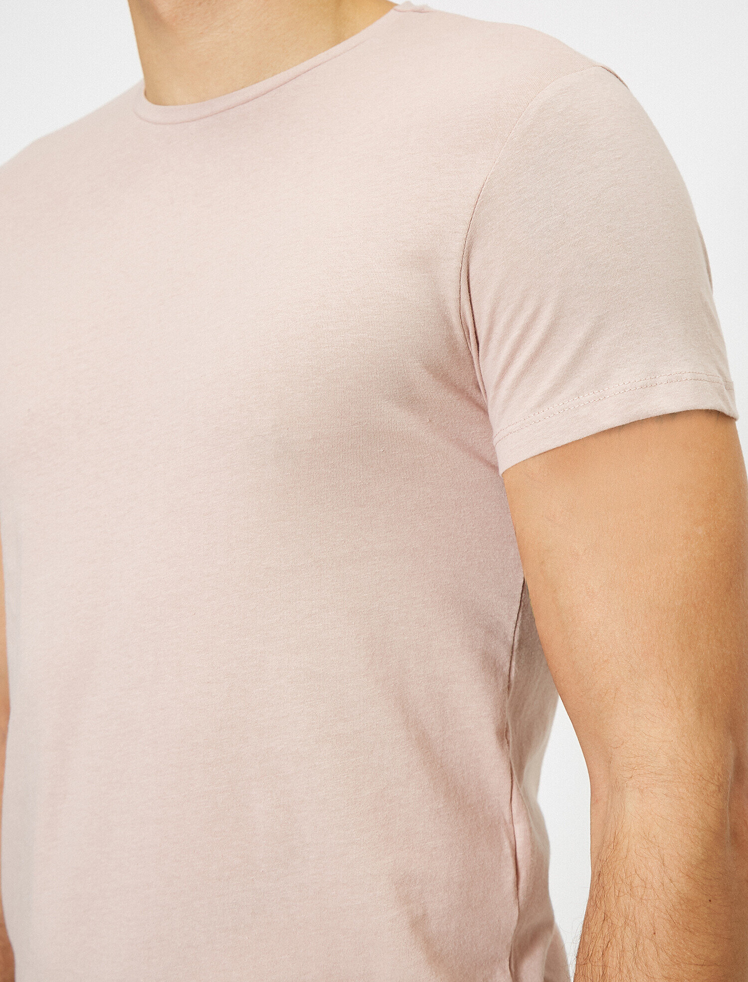   Bisiklet Yaka Pamuklu Dar Kesim Basic Tişört