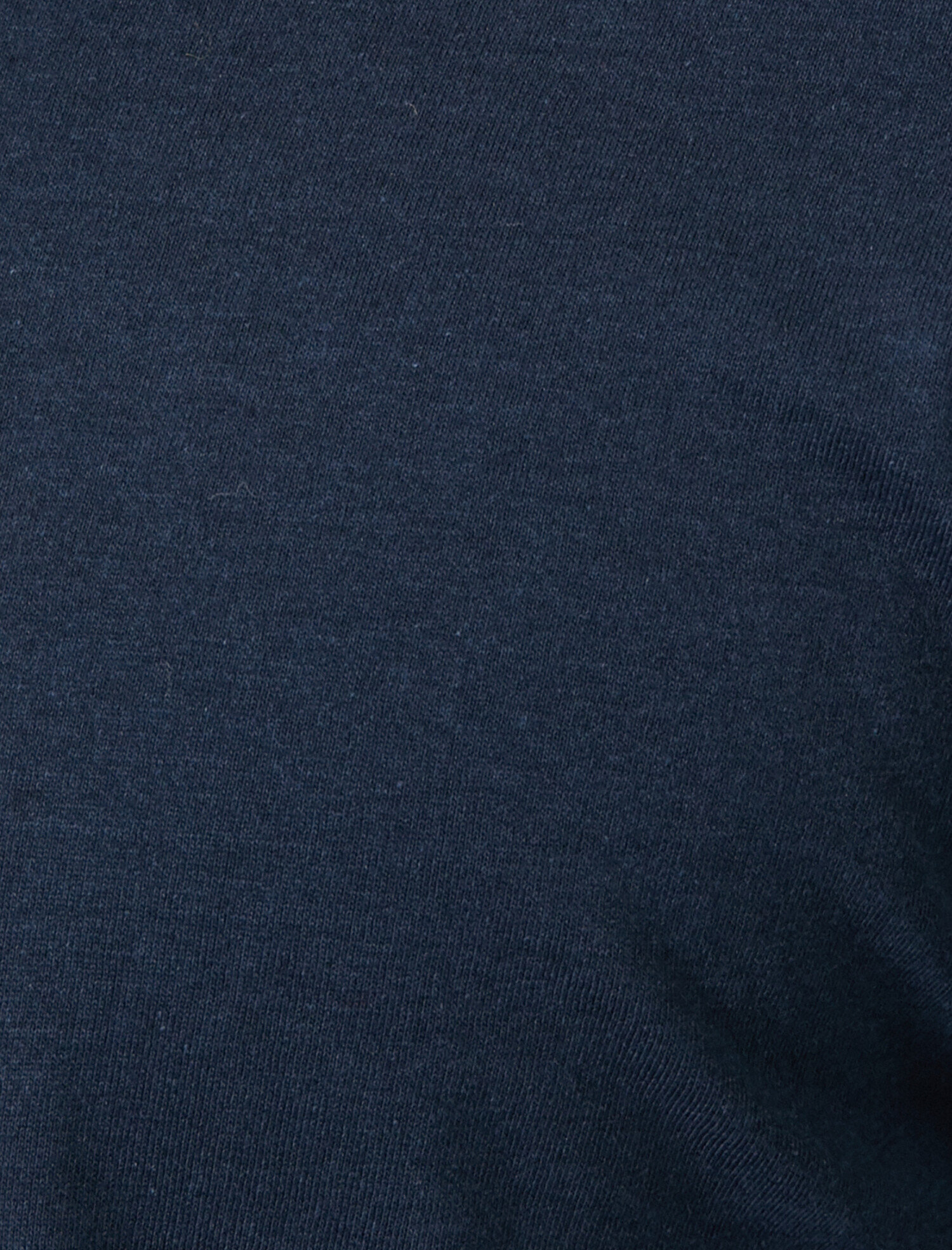   V Yaka Pamuklu Dar Kesim Basic Tişört