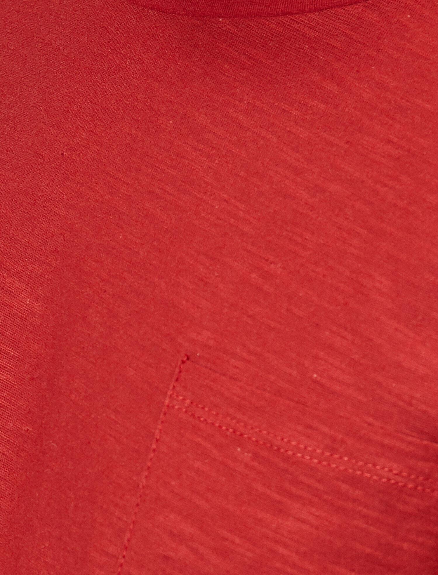   Bisiklet Yaka Cep Detaylı Flamlı Kumaş Dar Kesim Basic Tişört