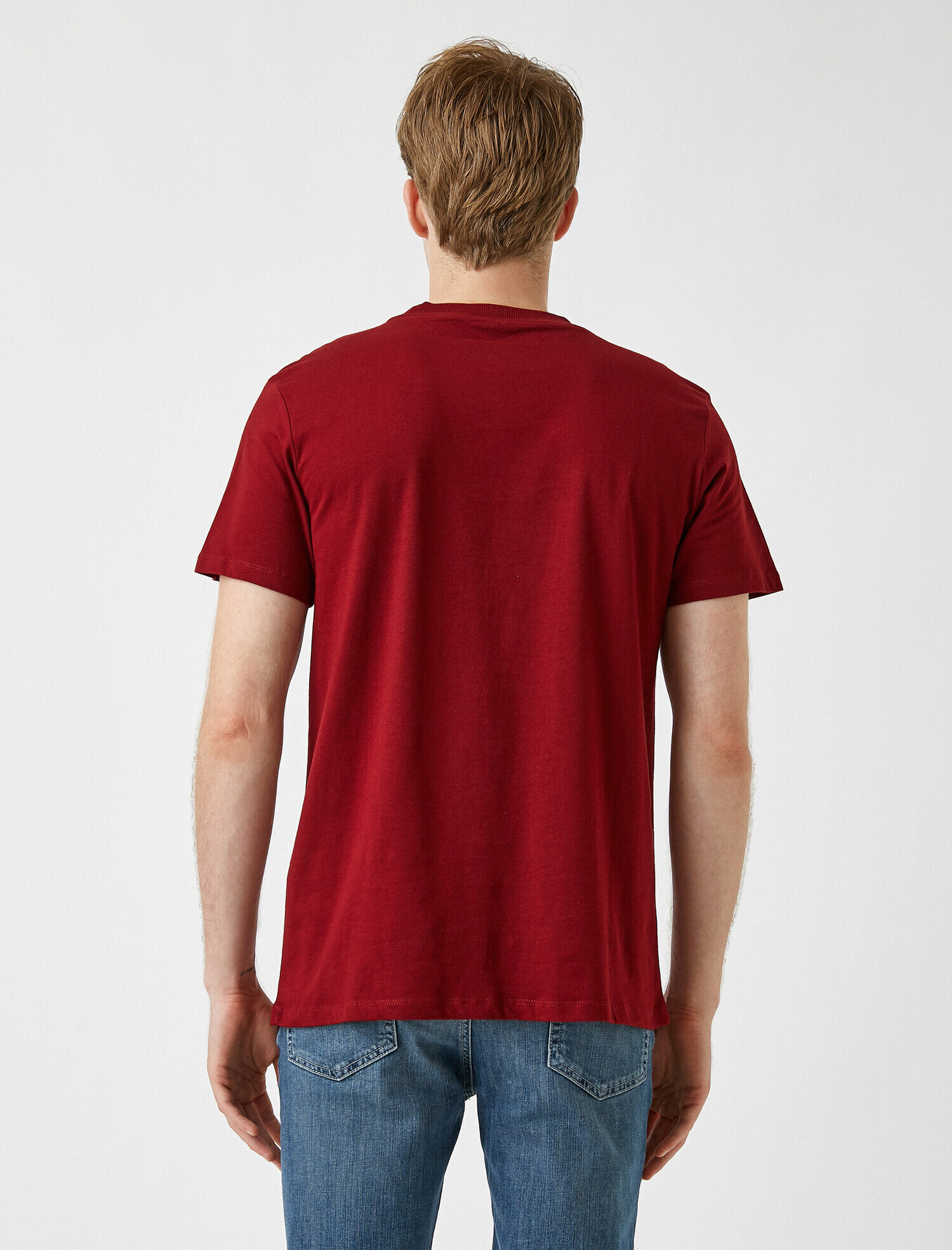 Yüksek Yaka Rahat Kesim Basic Tişört