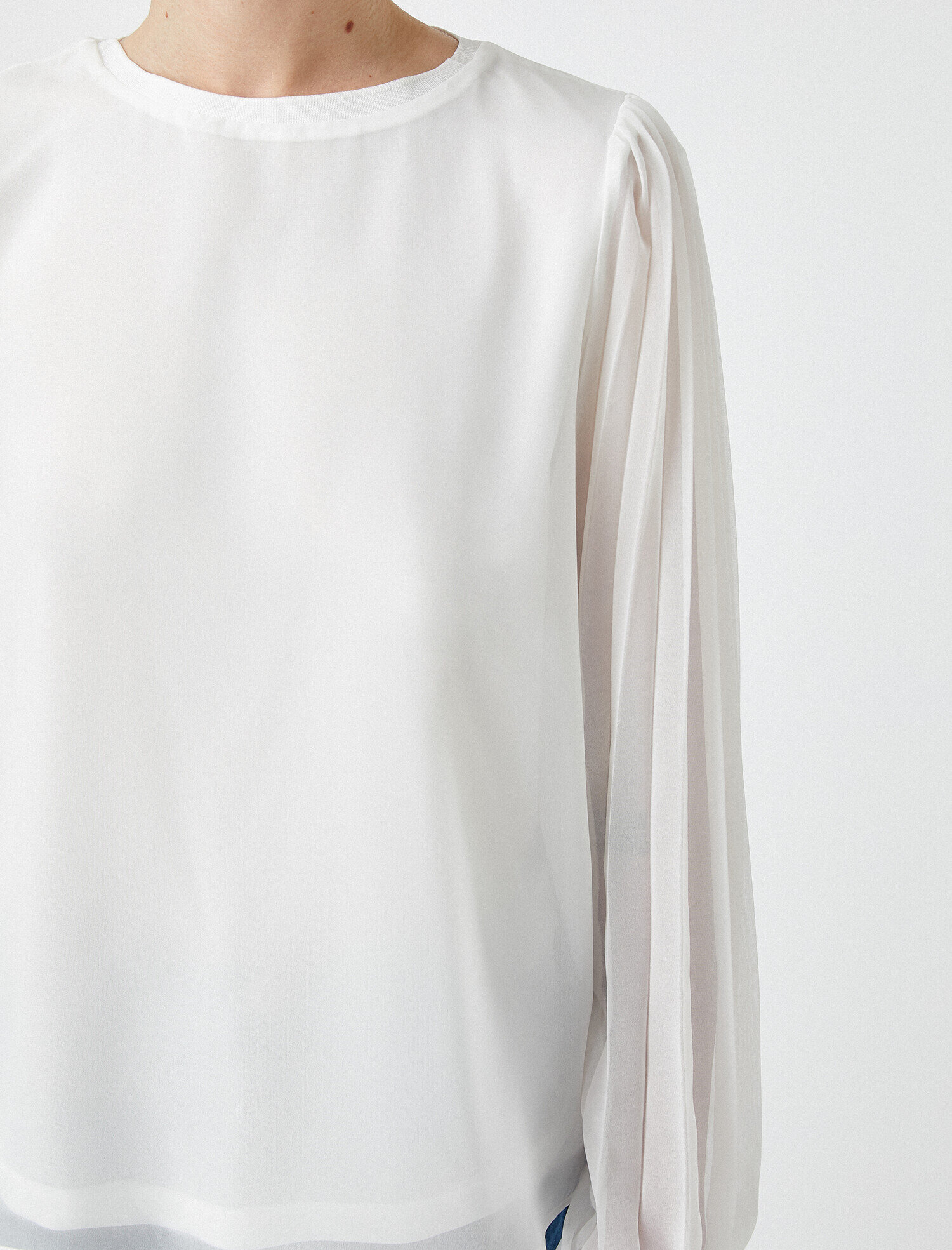   Tül Detaylı Bluz Bisiklet Yaka Uzun Kollu