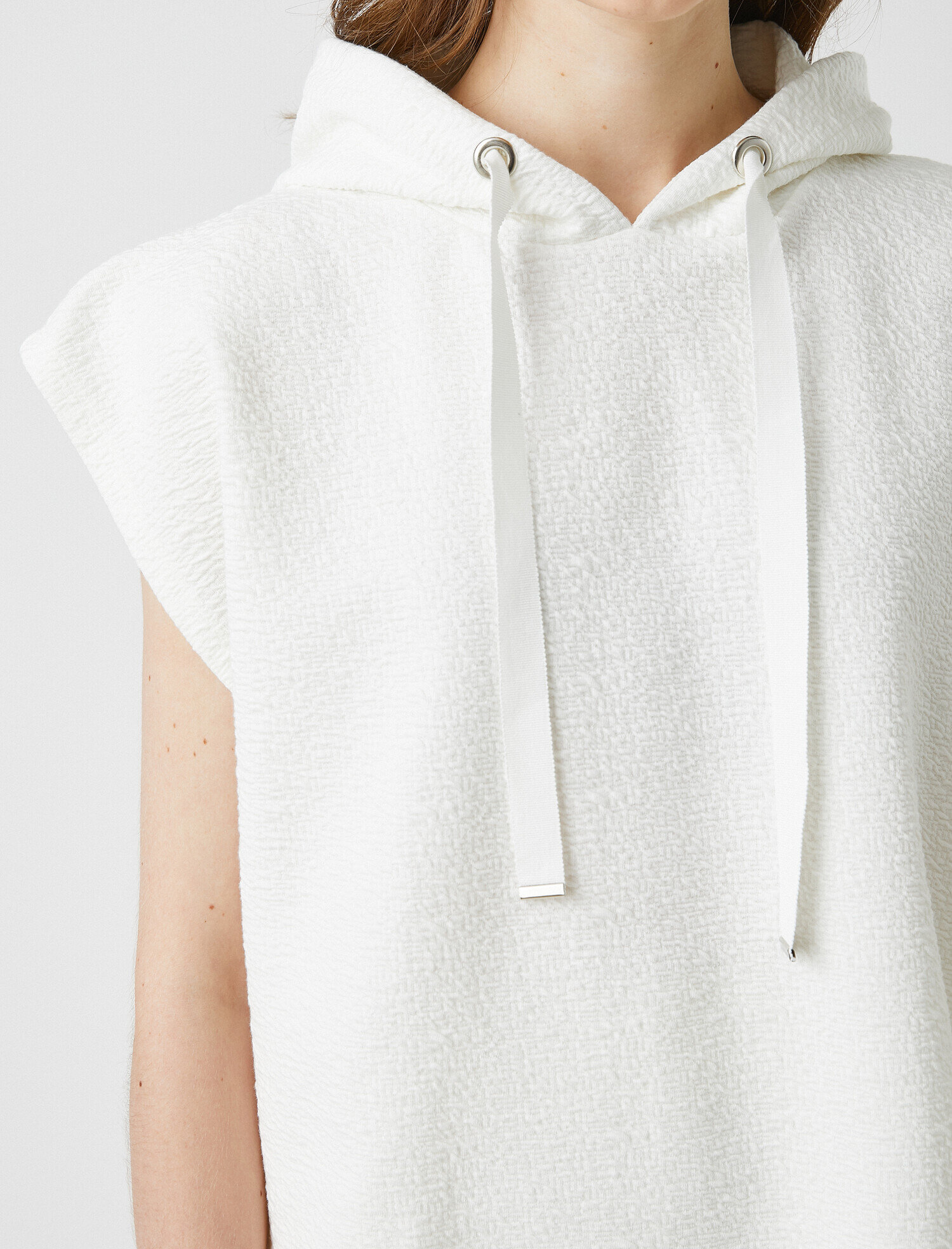   Kapüşonlu Sweatshirt Kolsuz